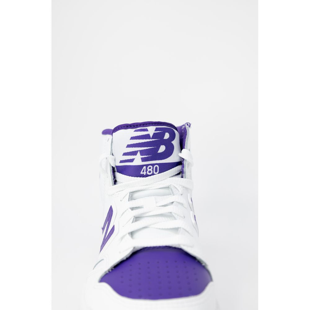 Paarse leren sneaker