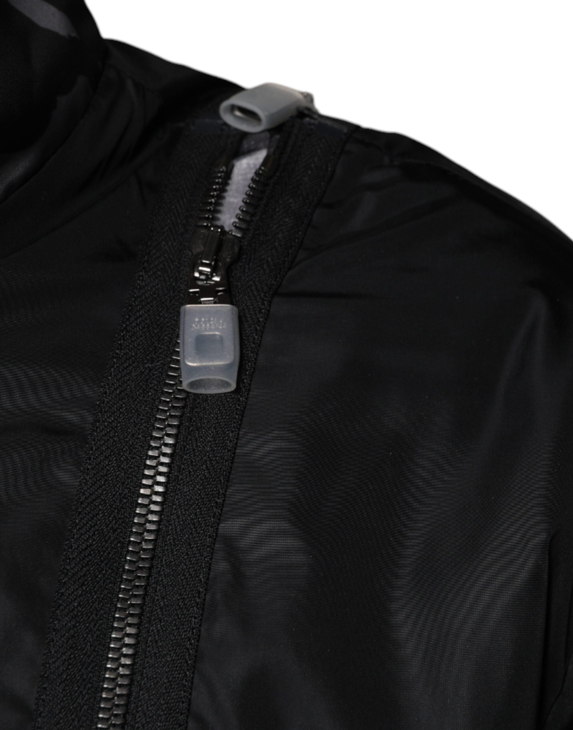 Zwarte nylon bomberjack met volledige ritssluiting voor heren