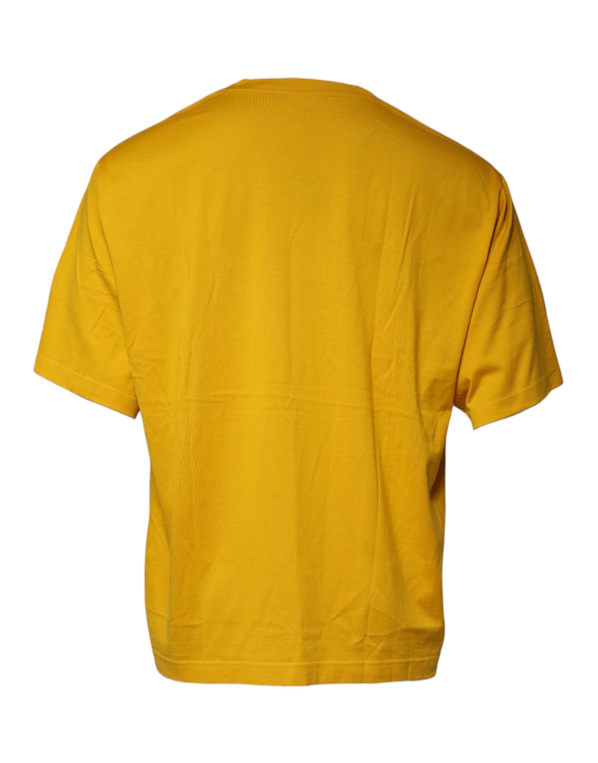 Mosterdkleurig T-shirt met ronde hals en reliëflogo