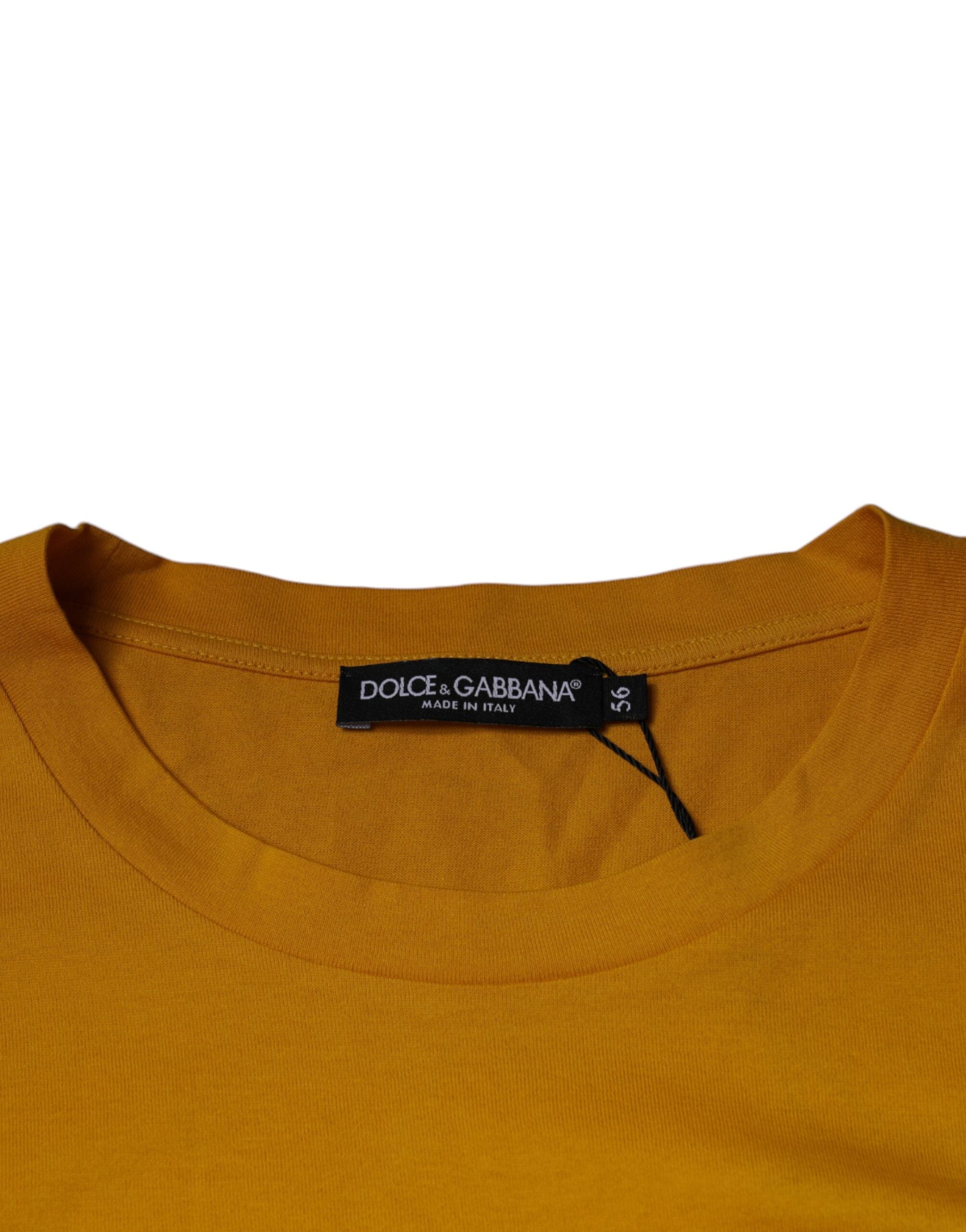 Mosterdkleurig T-shirt met ronde hals en reliëflogo