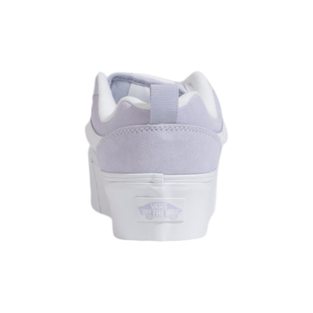 Paarse suède leren sneaker