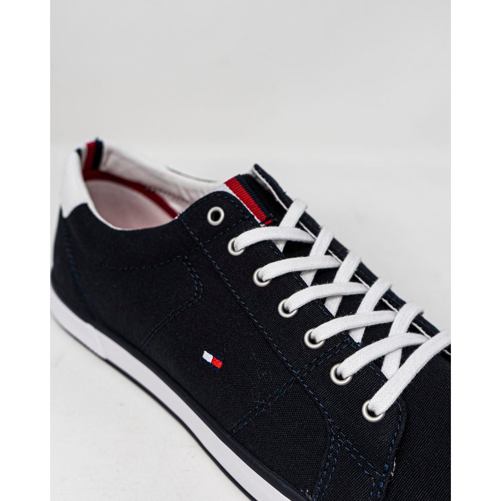 Blauwe katoenen sneaker