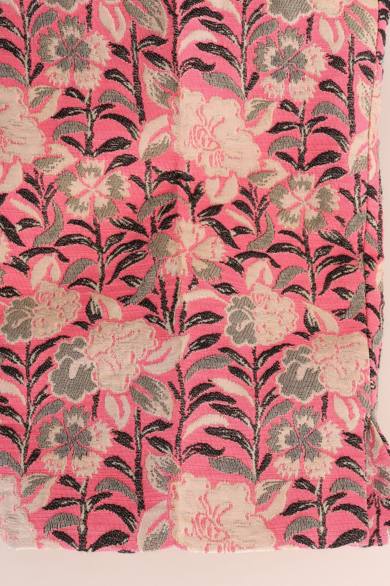 Roze bloemen brokaat capribroek