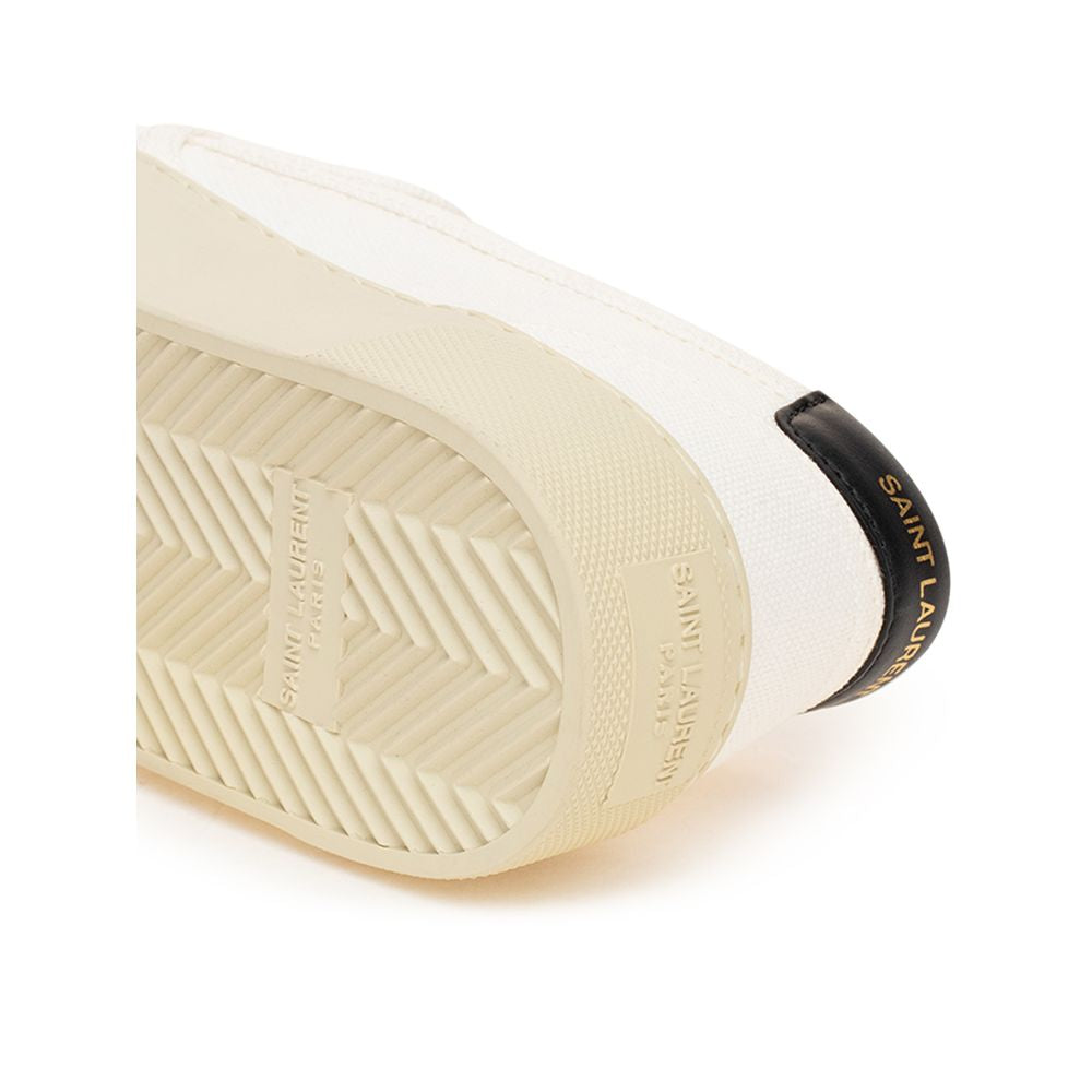 Witte katoenen sneaker