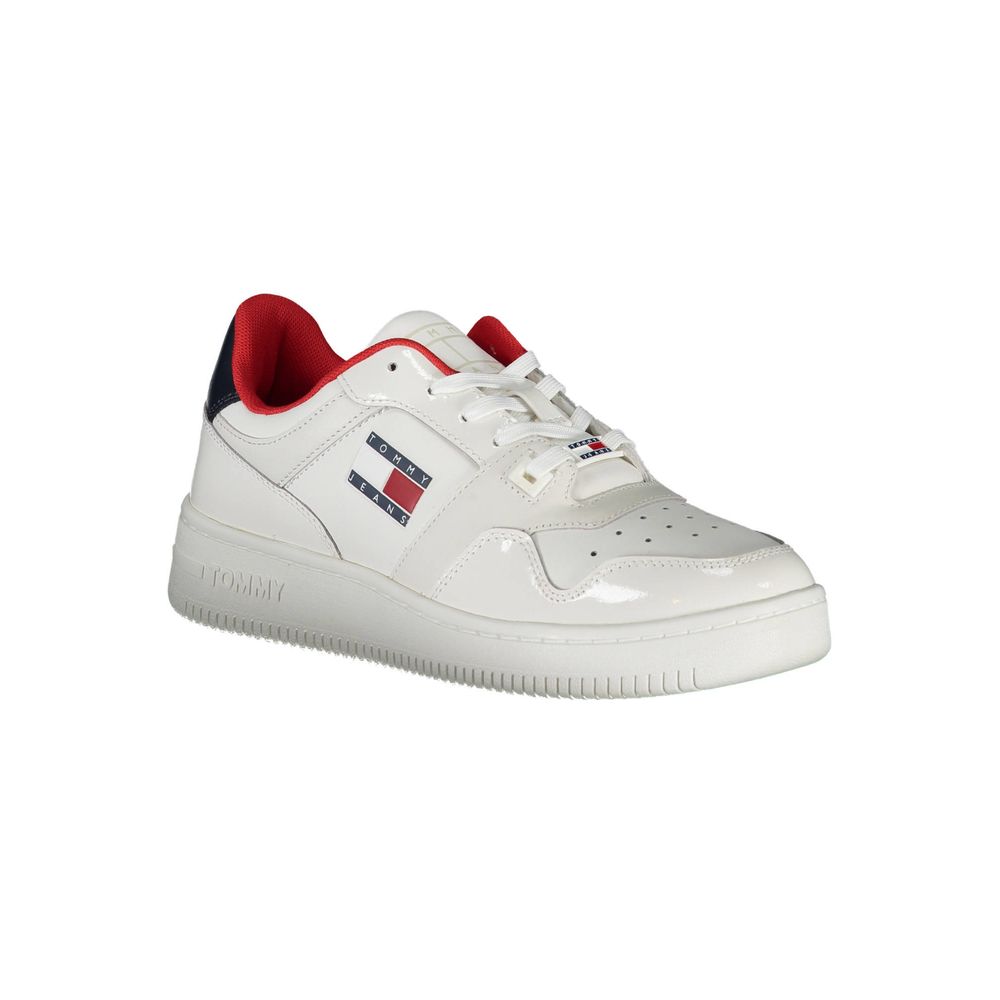 Witte leren damessneaker