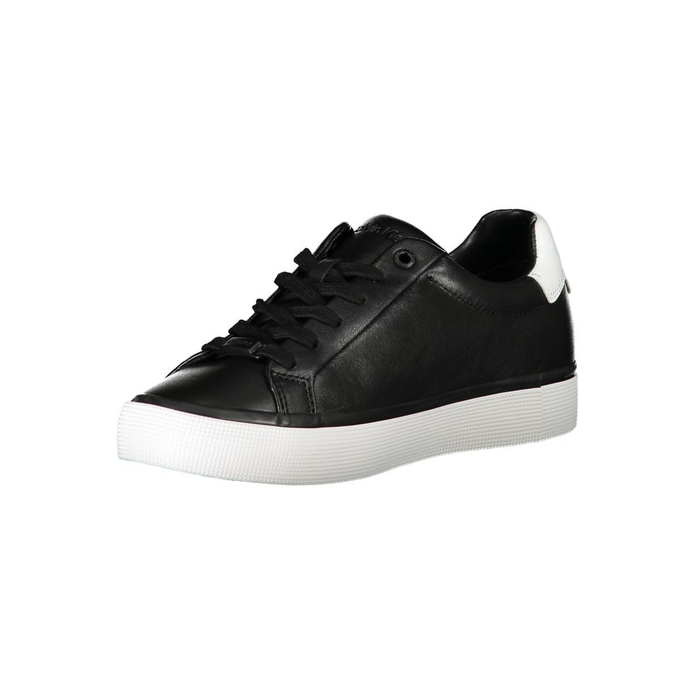 Chique sportschoenen met veters en contrastdetails