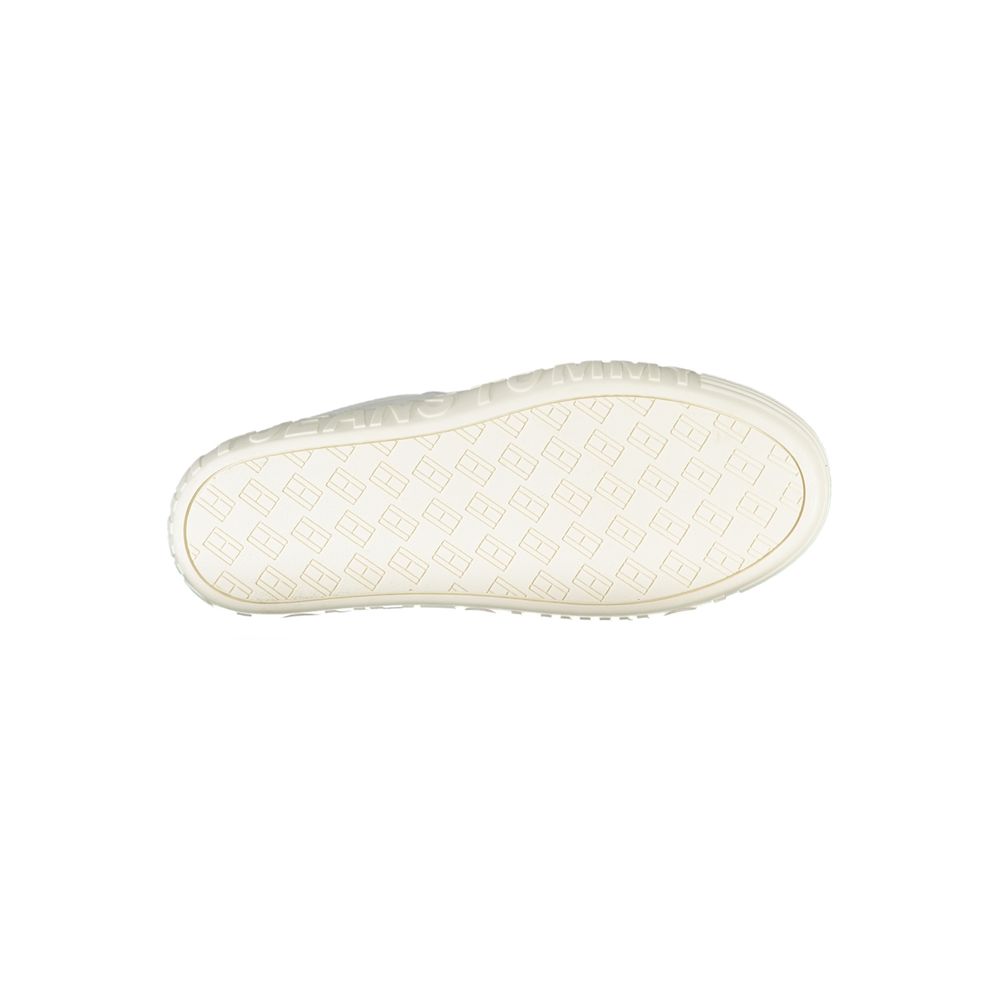 Witte leren damessneaker