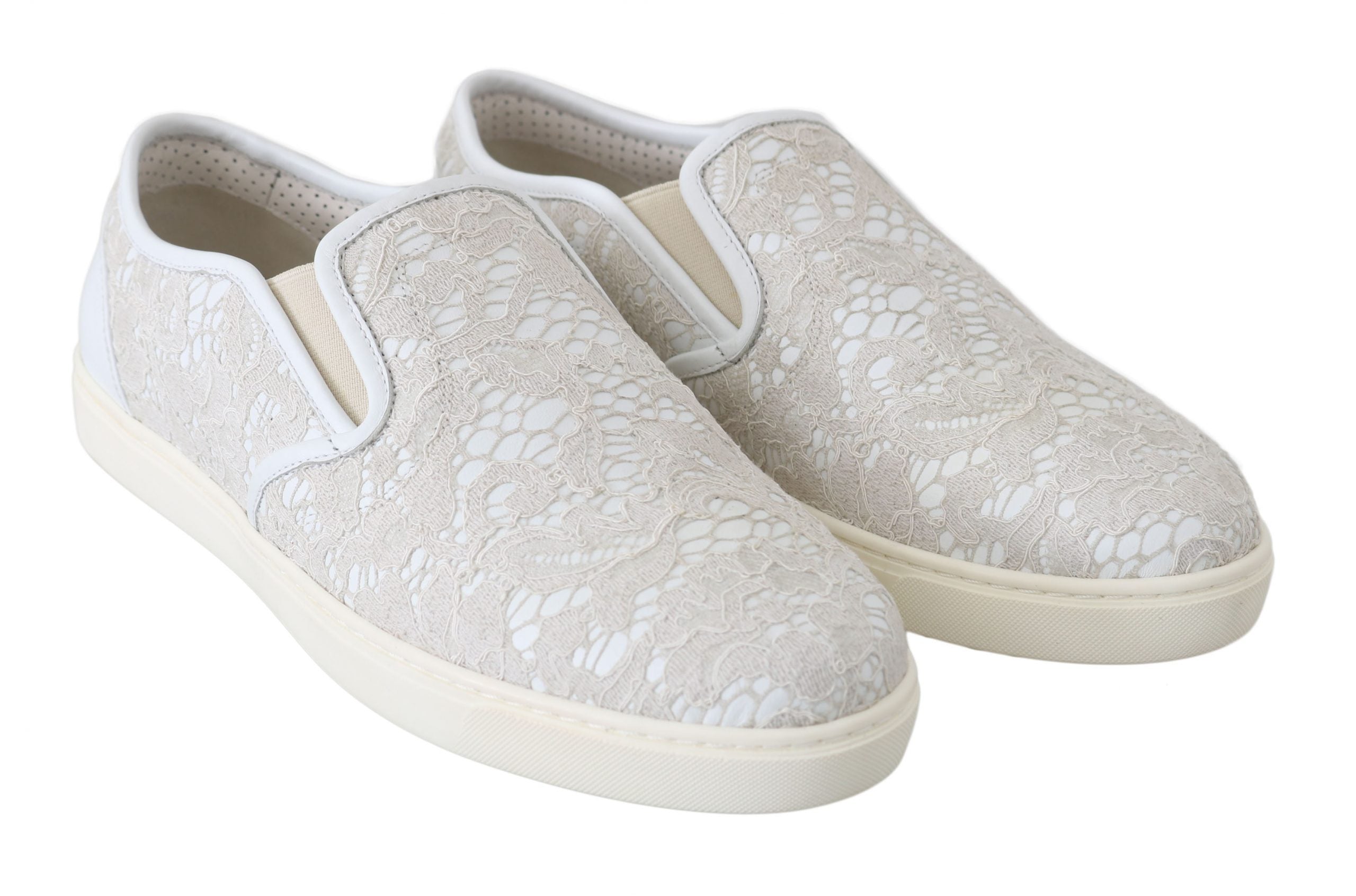 Witte leren veterschoenen