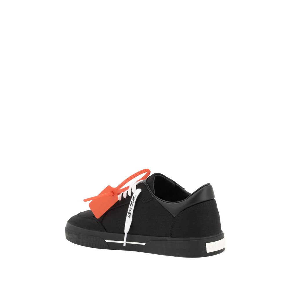 Nieuwe lage gevulkaniseerde sneakers