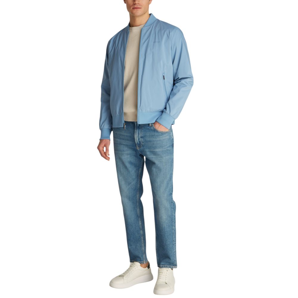 Lichtblauwe jassen en jassen van gerecycled polyester