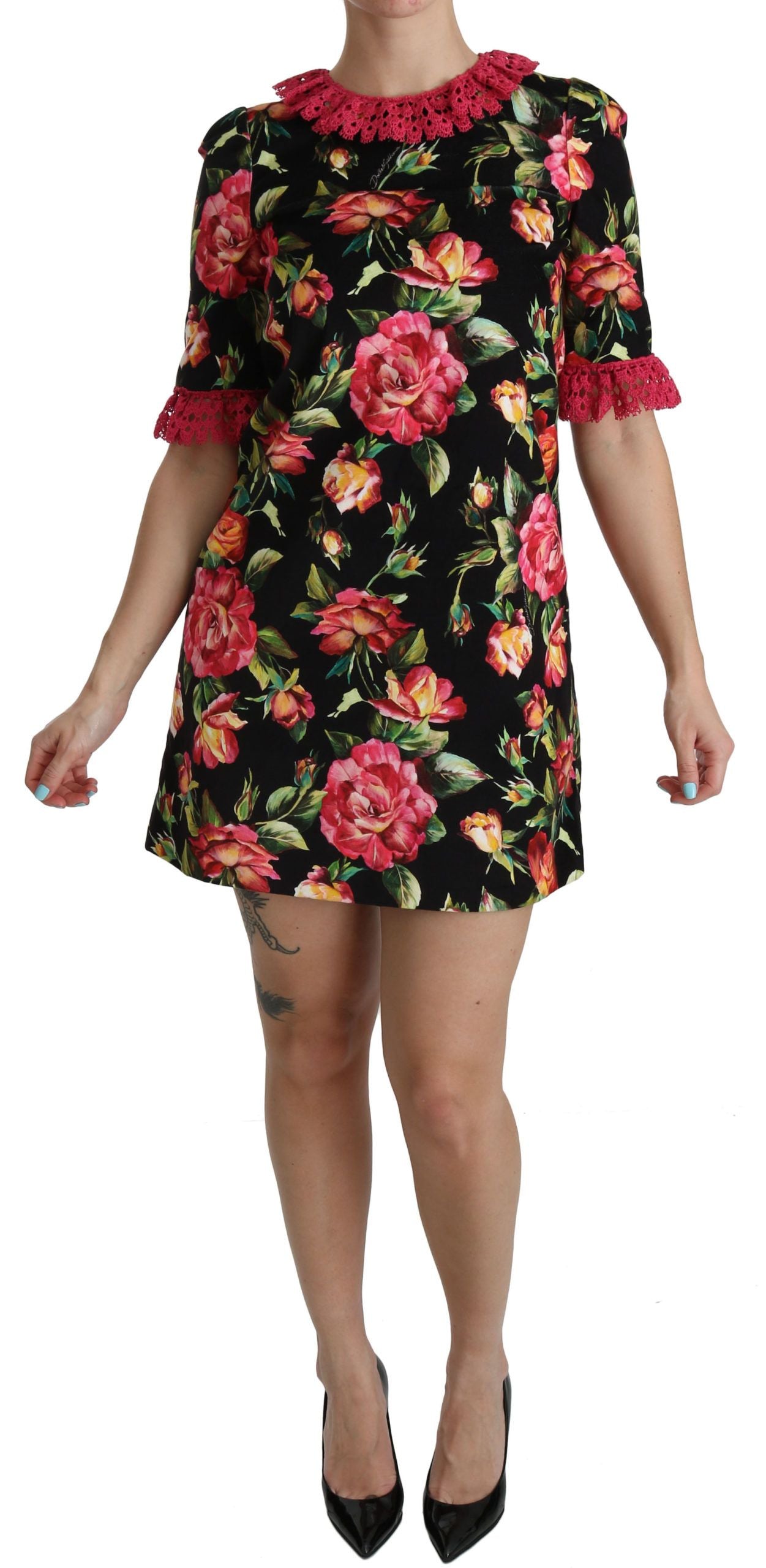 A-lijn mini-jurk met bloemenroze kant