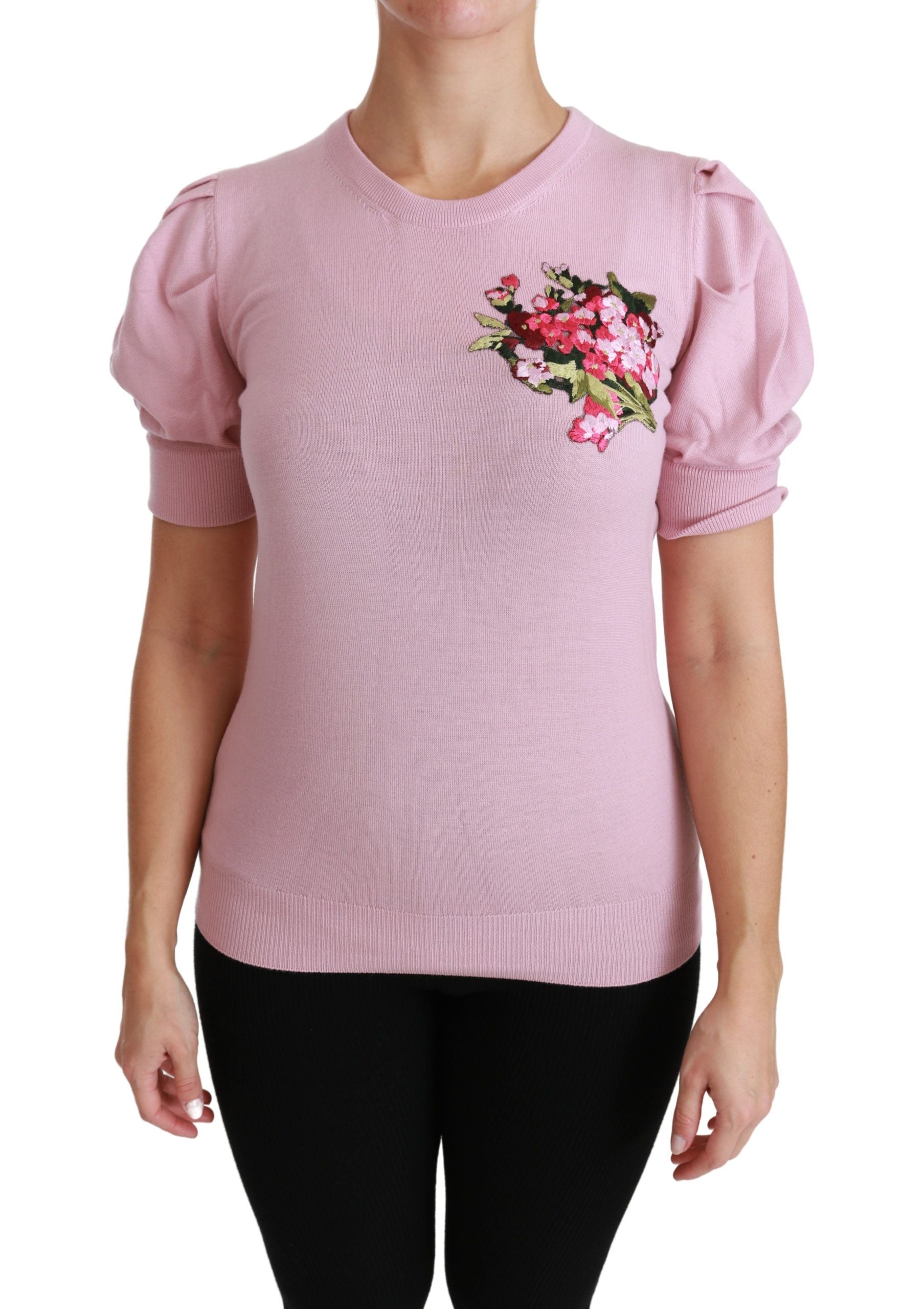 Roze blouse met geborduurde bloemen en wollen top