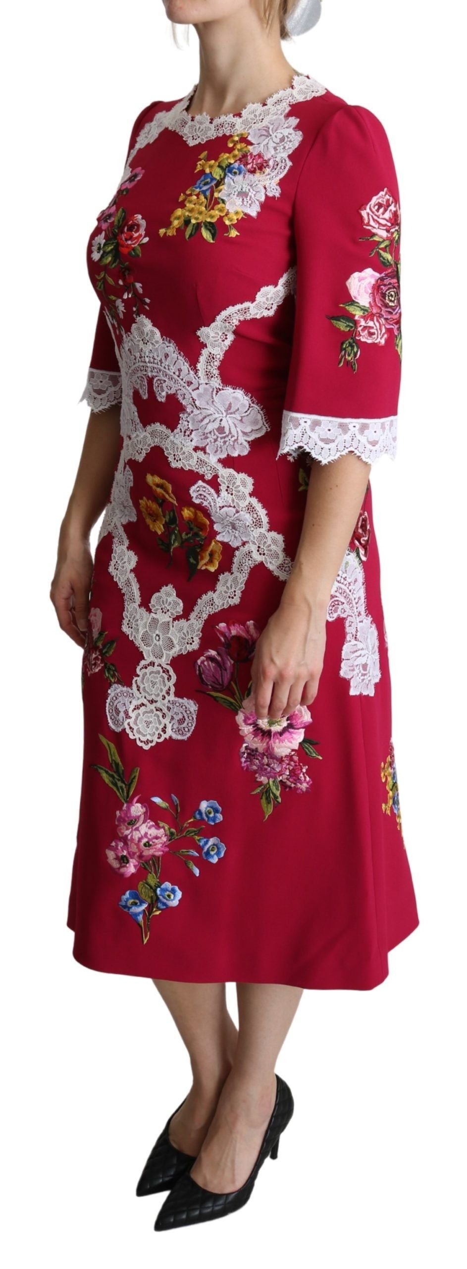 Rode bloemen geborduurde mantel midi-jurk