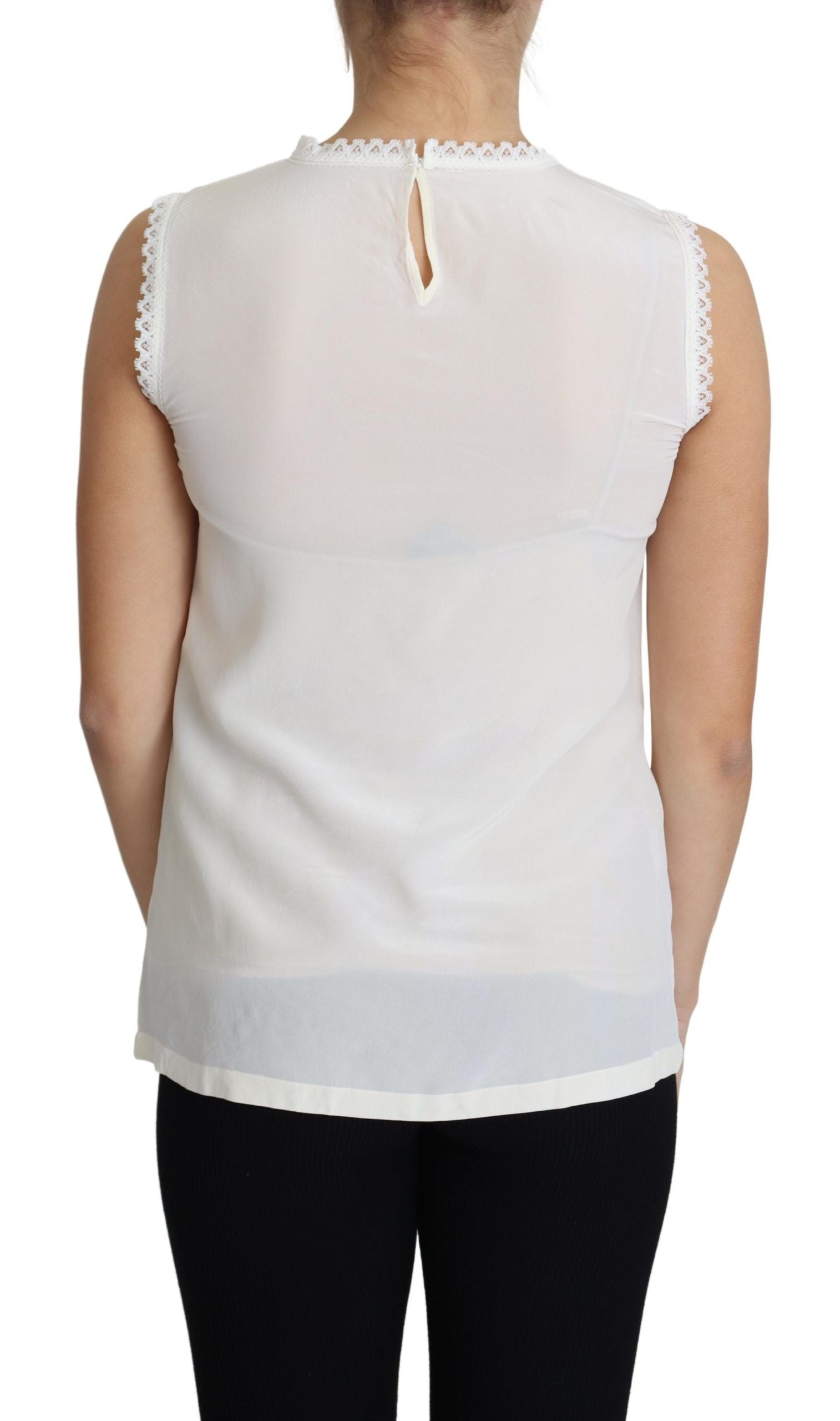Witte blouse met zijden kanten afwerking en mouwloze top