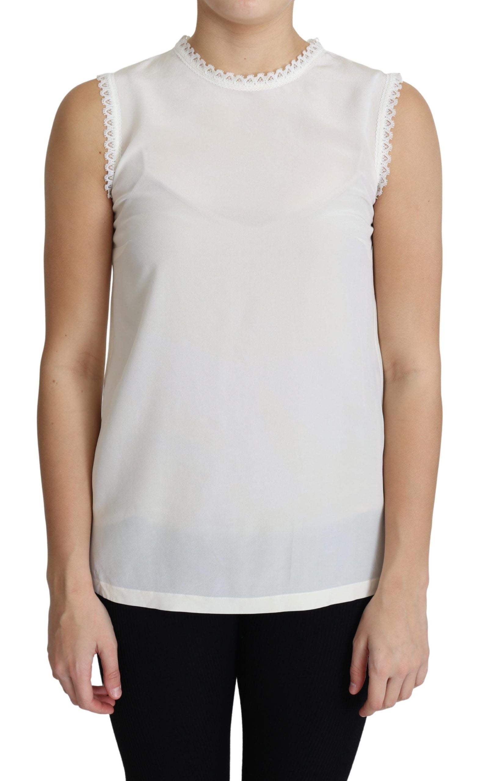 Witte blouse met zijden kanten afwerking en mouwloze top
