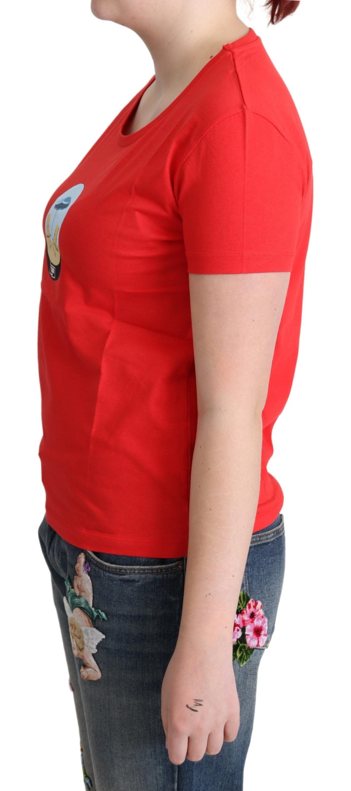 Rode bedrukte katoenen blouse met korte mouwen en T-shirt