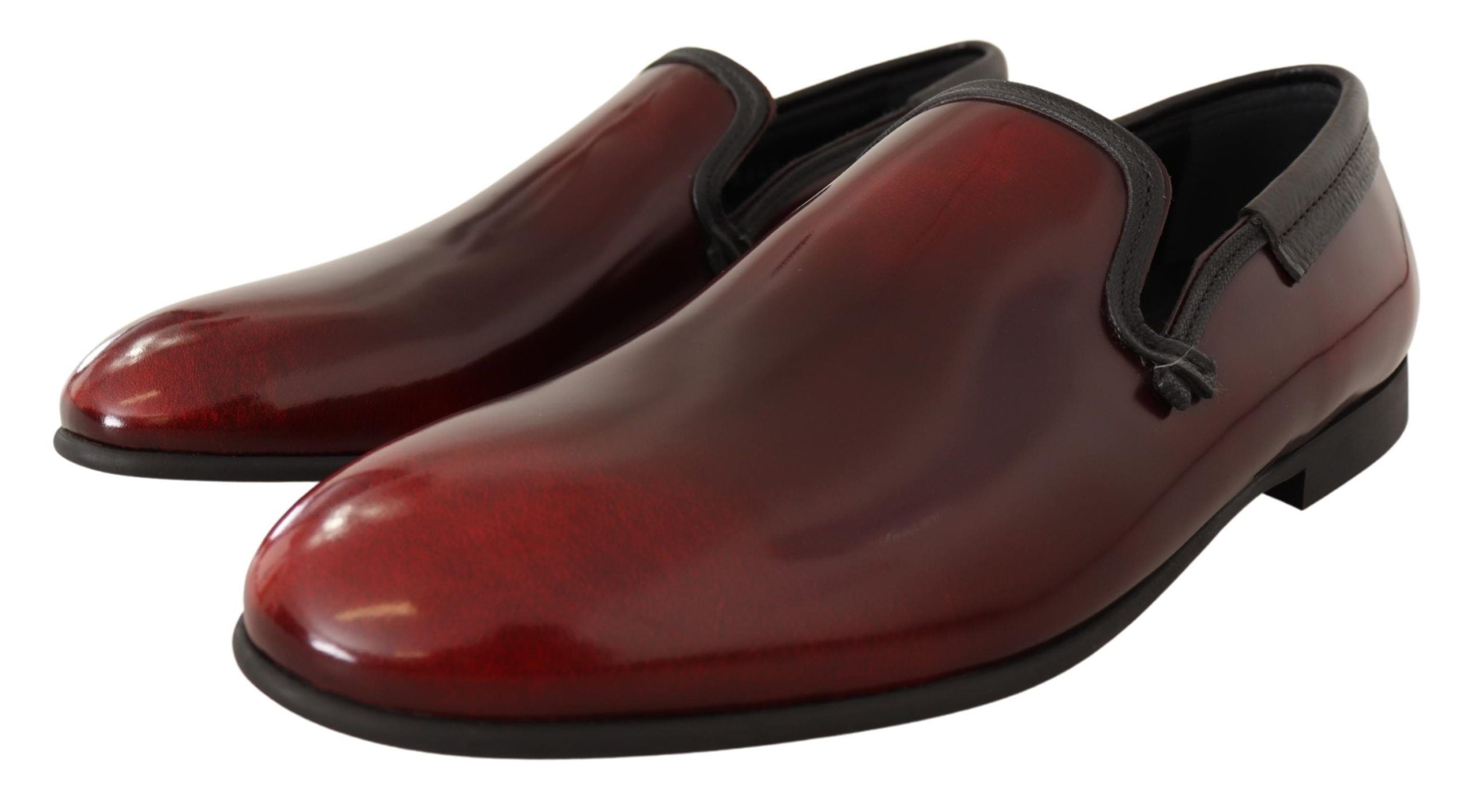 Bordeaux lakleren loafers