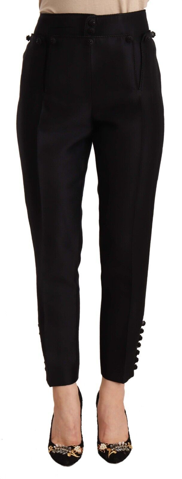 Zwarte, met knopen versierde cropped broek met hoge taille