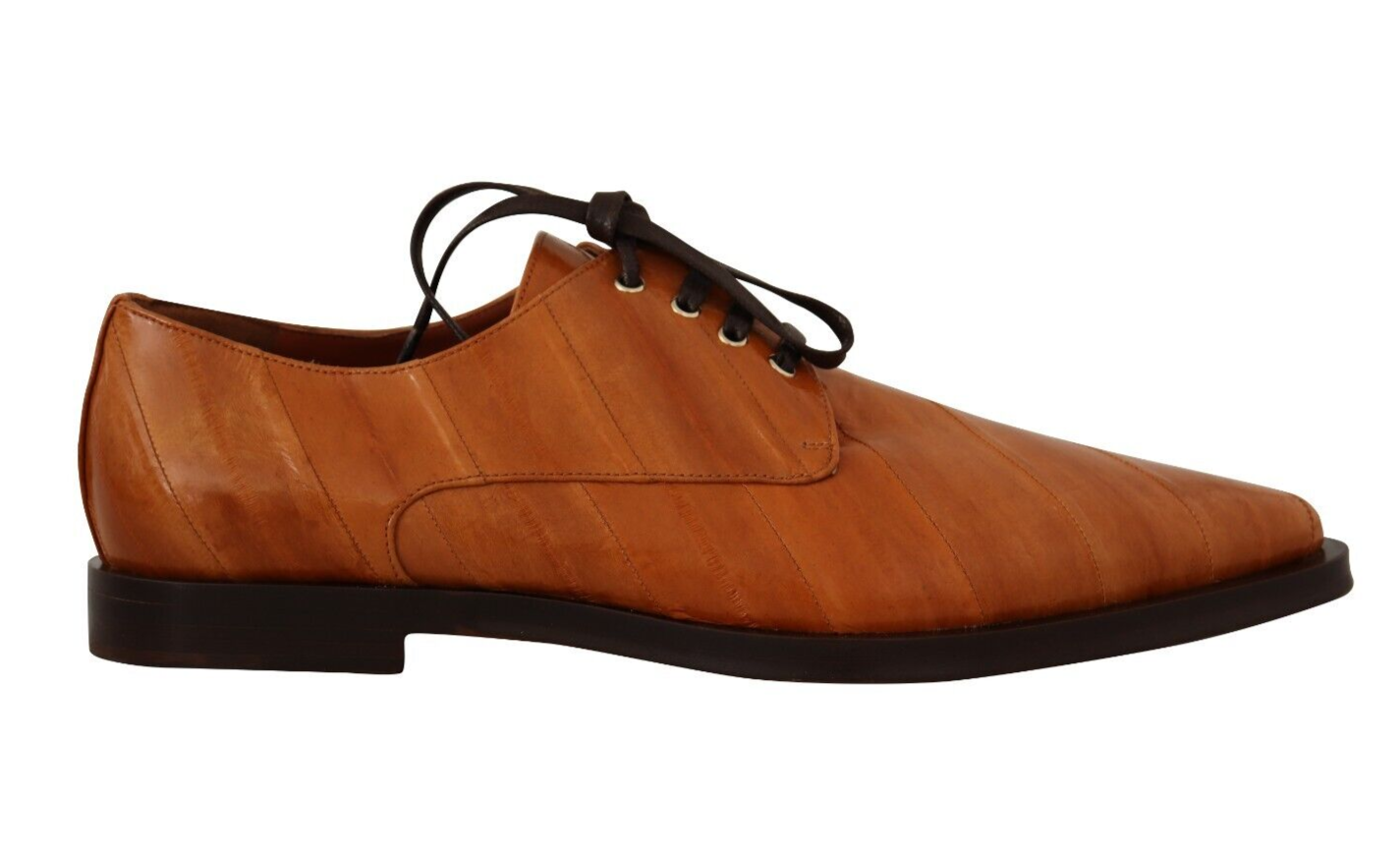 Bruine leren veterschoenen met palingmotief