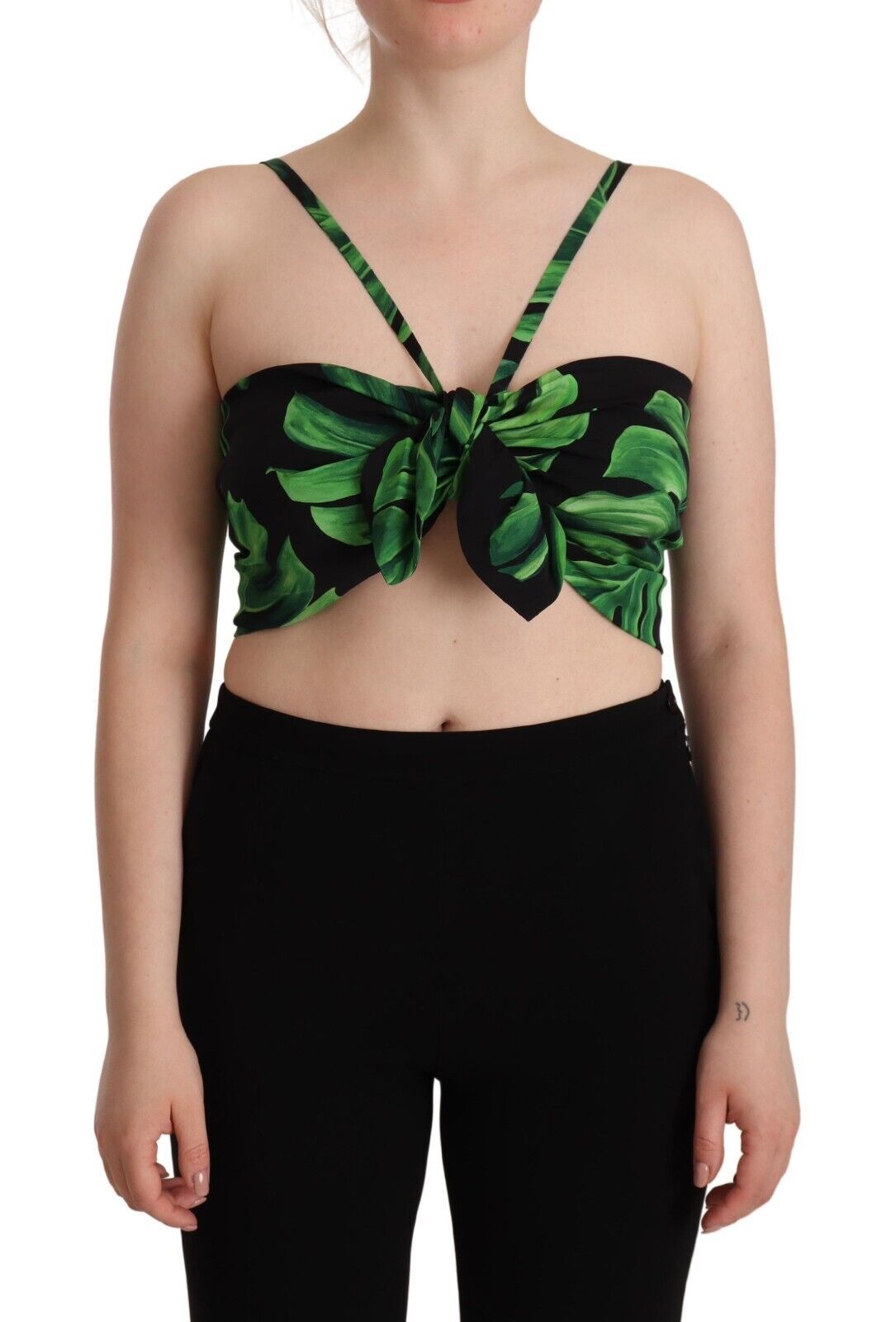 Zwarte, groene, zijden haltertop met cropped blad