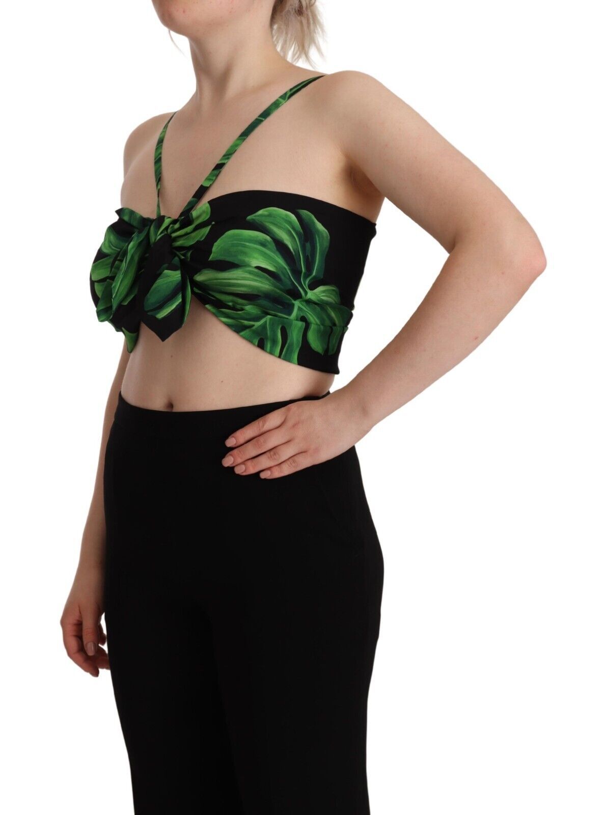 Zwarte, groene, zijden haltertop met cropped blad