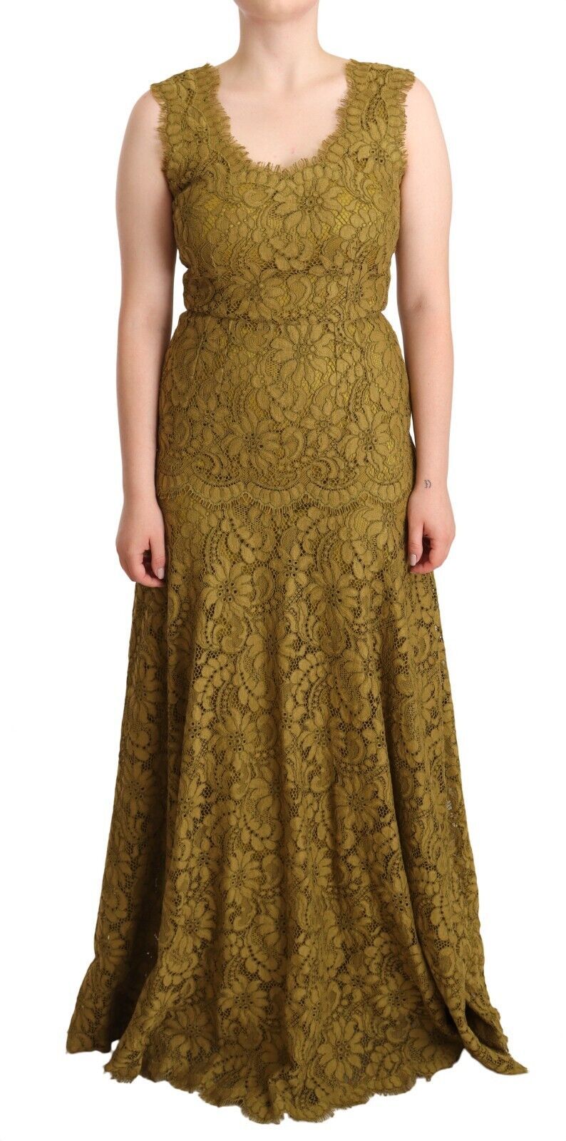 Bruine maxi-jurk met bloemenkant en lange mouwen