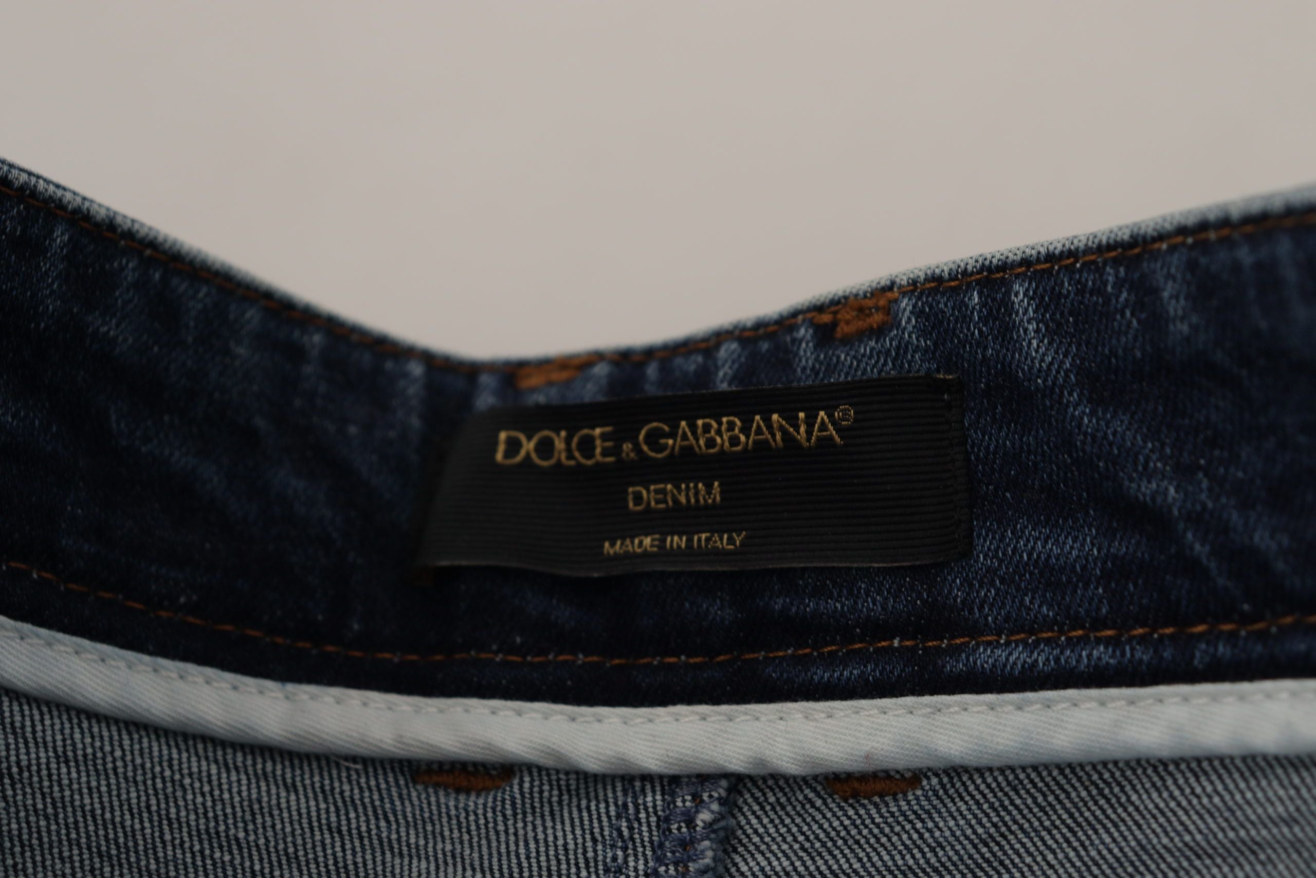 Blauwe denim broek met kristallen versieringen