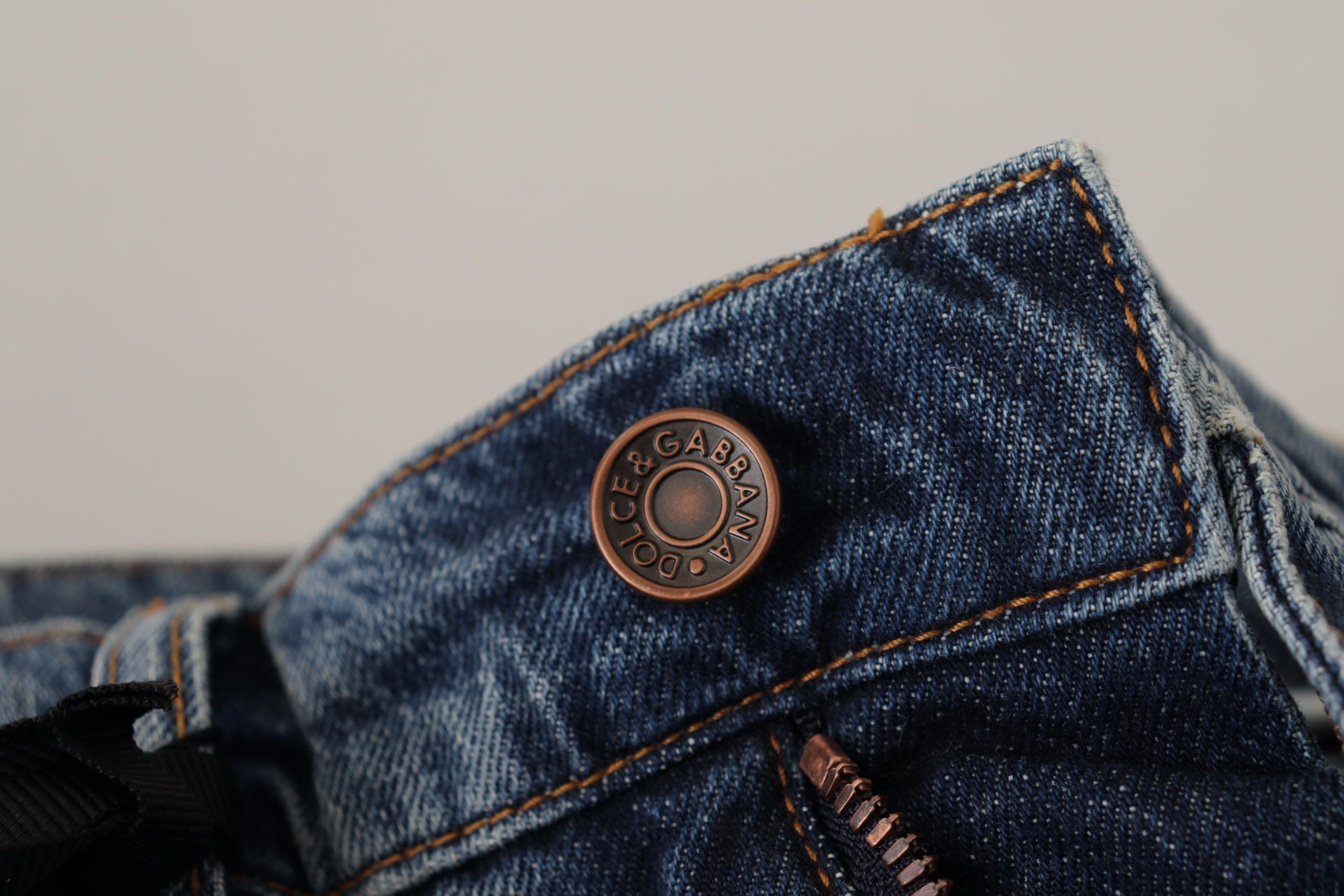 Blauwe denim barok hart logo patch broek jeans