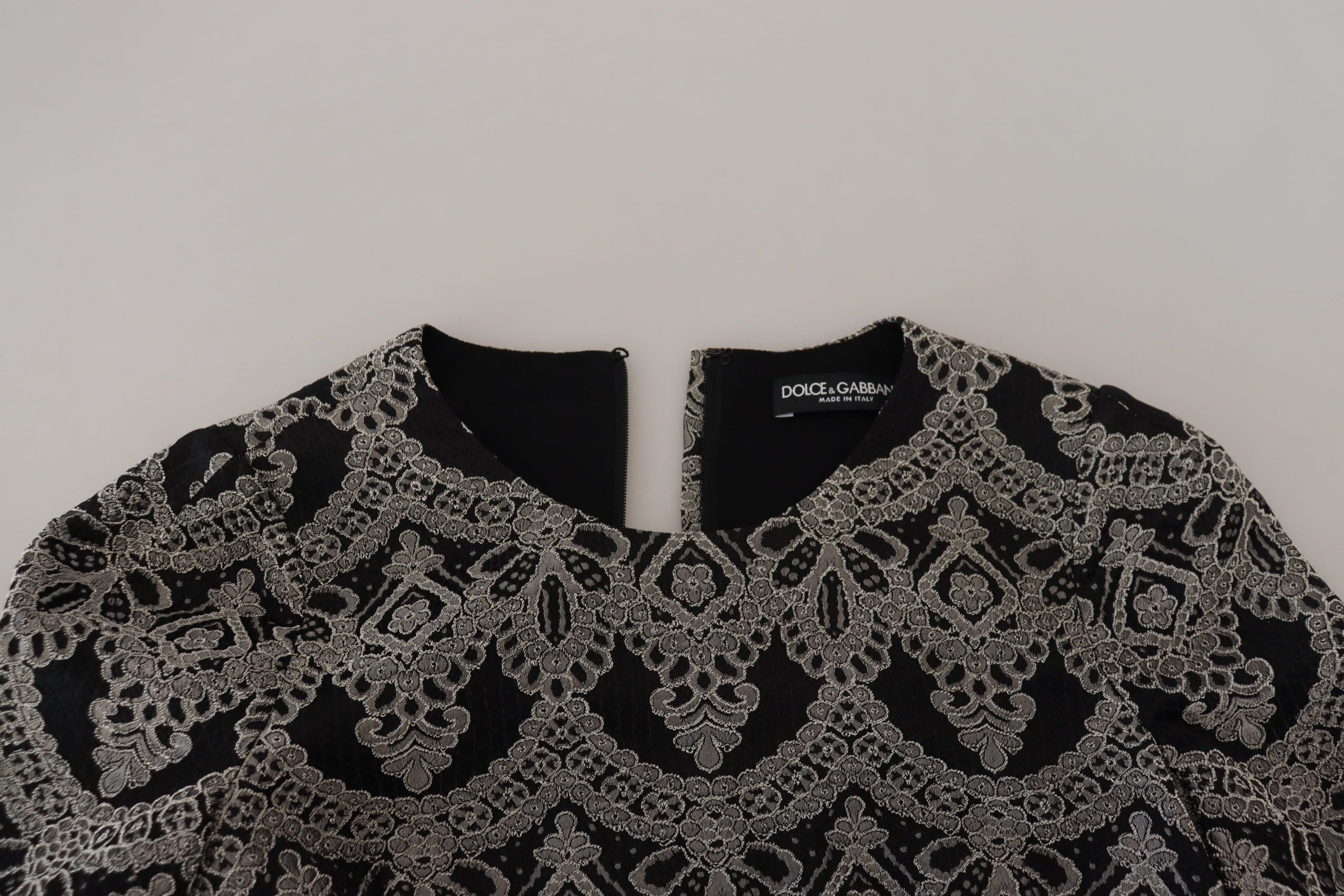 Zwartgrijze jacquard manteljurk