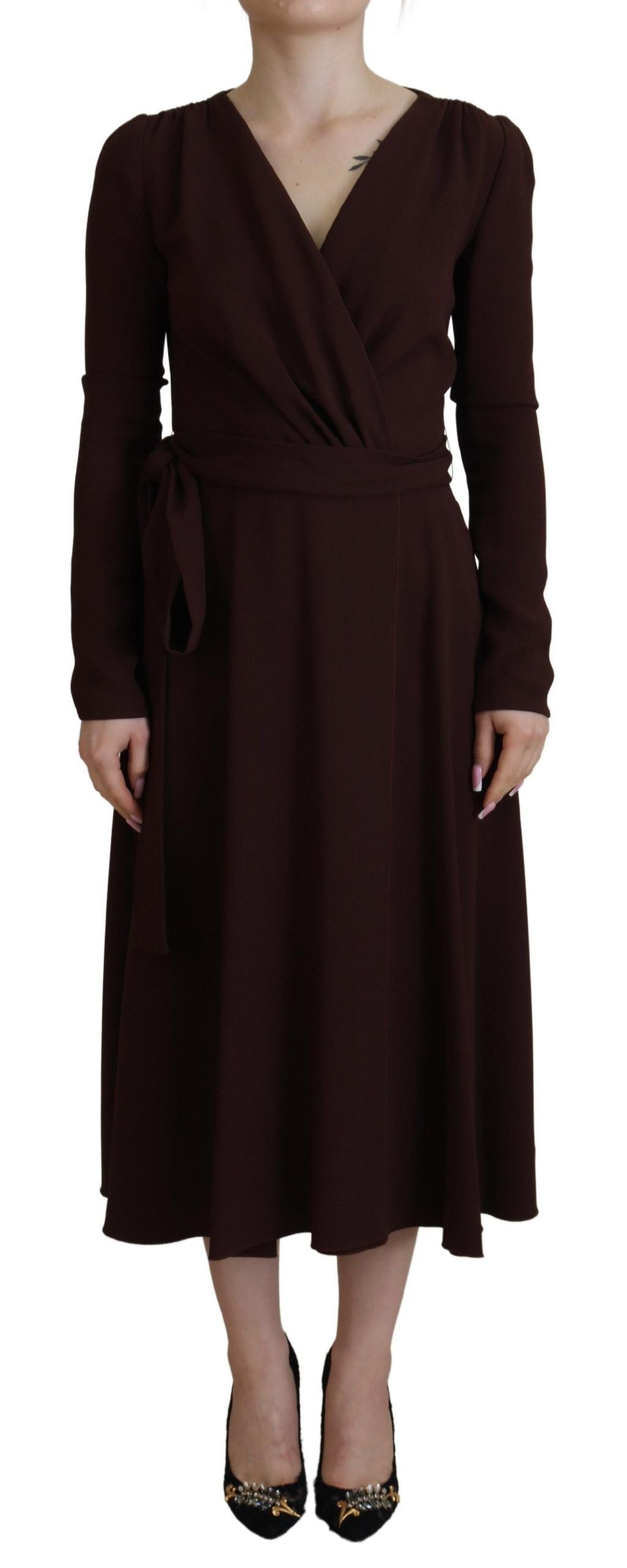 Bruine wikkeljurk met lange mouwen en stretch, midi-lengte