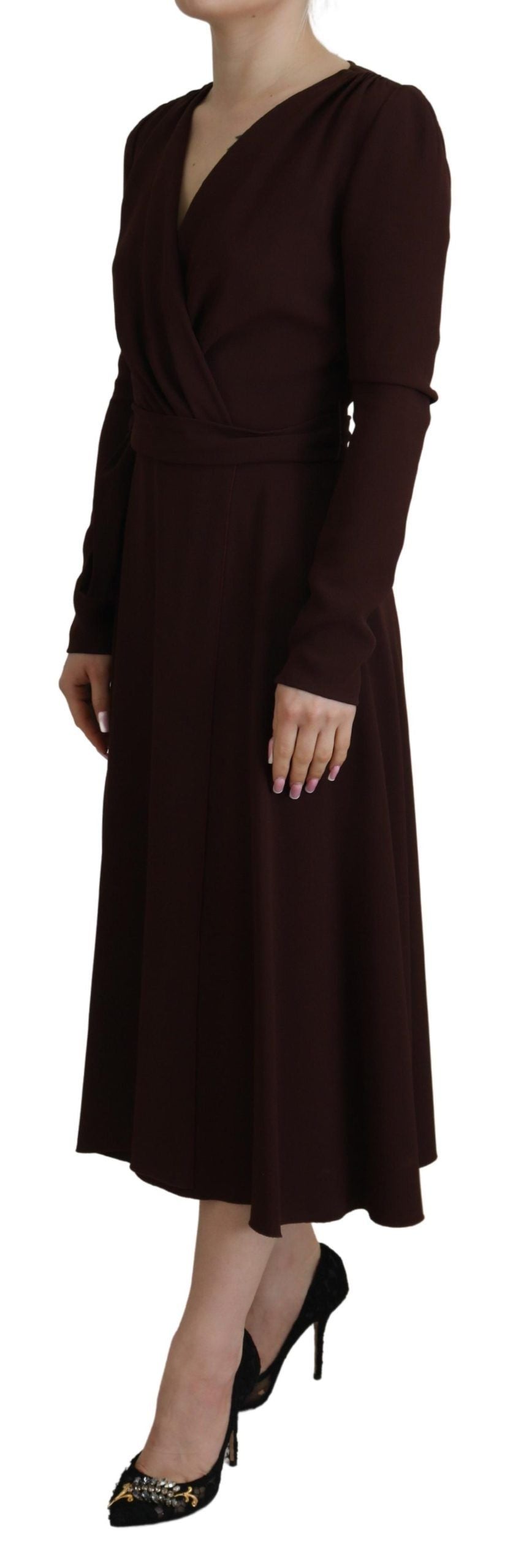 Bruine wikkeljurk met lange mouwen en stretch, midi-lengte