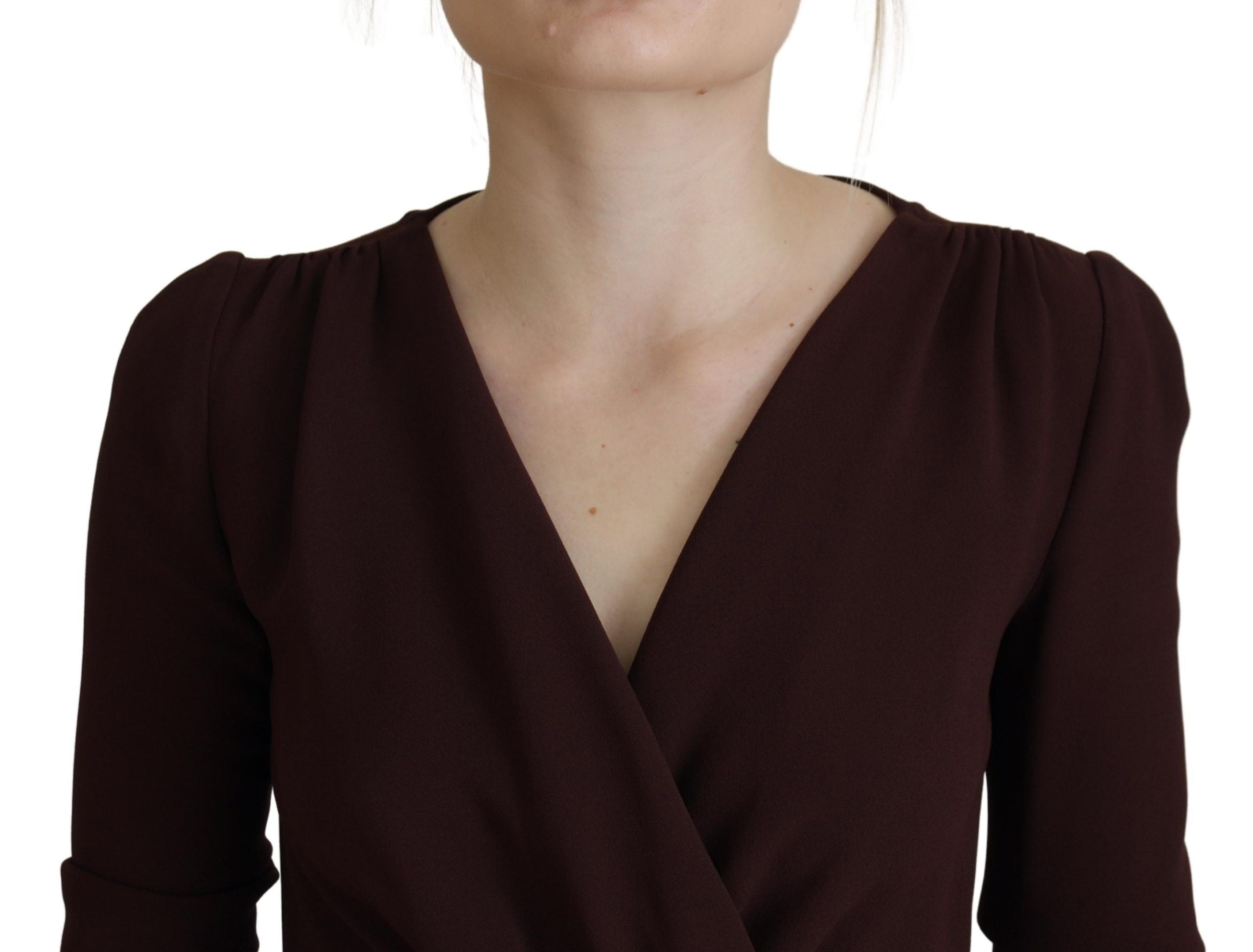Bruine wikkeljurk met lange mouwen en stretch, midi-lengte