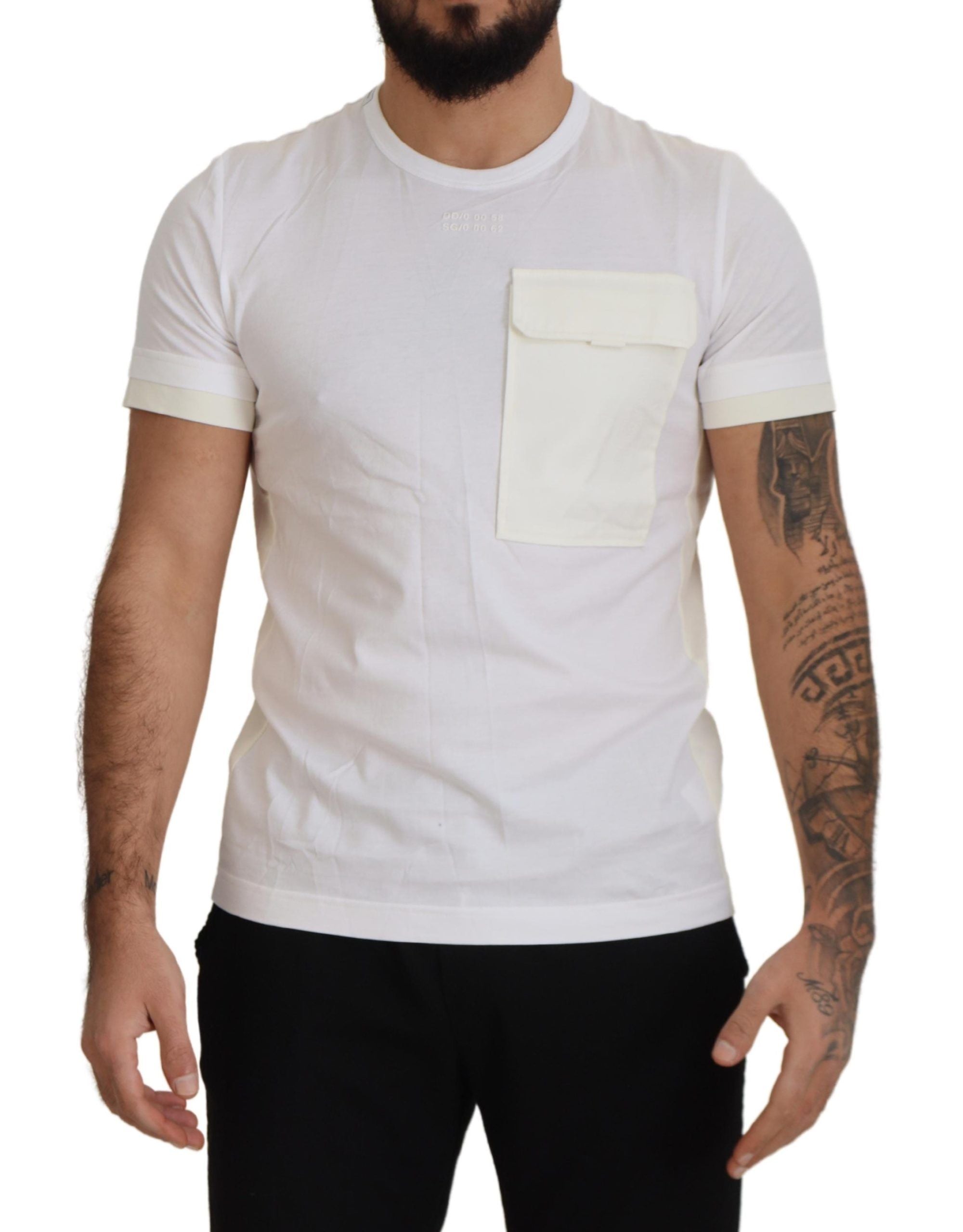 Wit T-shirt met klepzak en korte mouwen