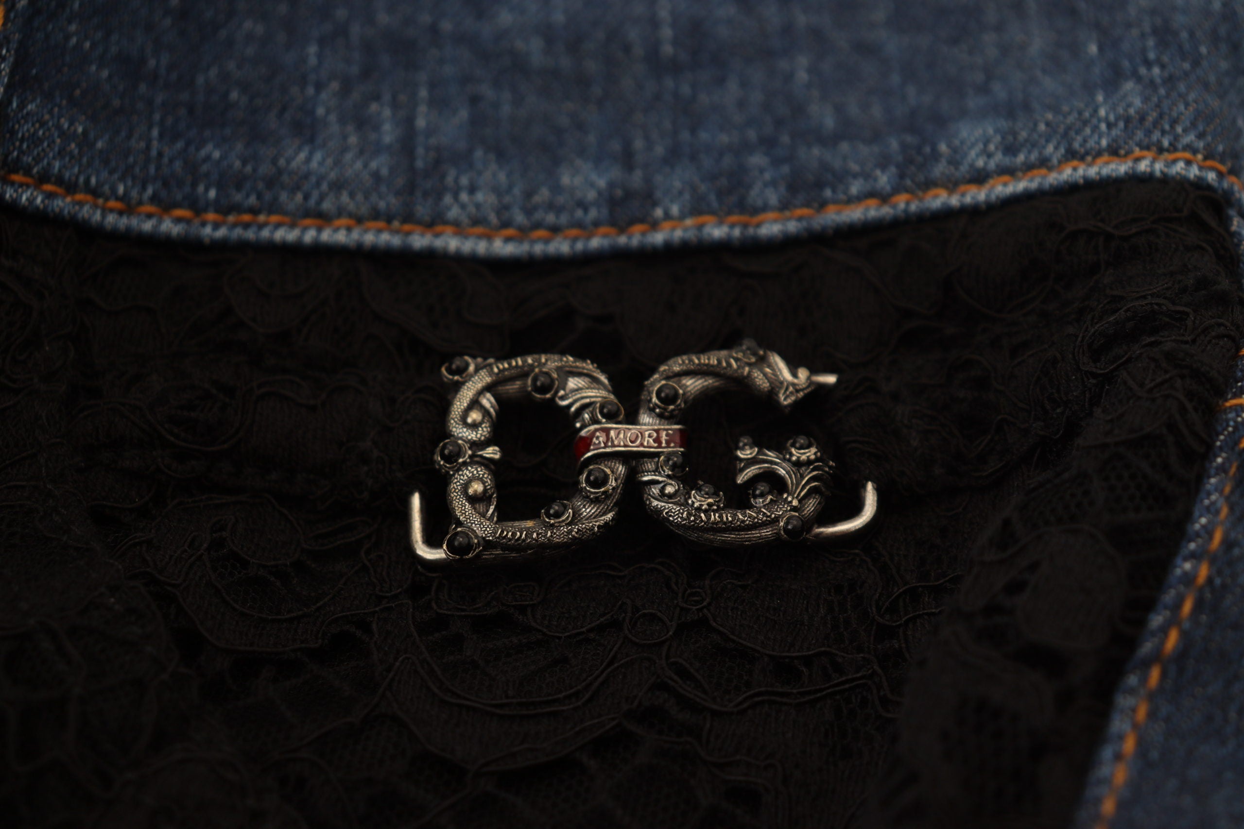 Zwarte skinny denim jeans met bloemenkant aan de voorkant