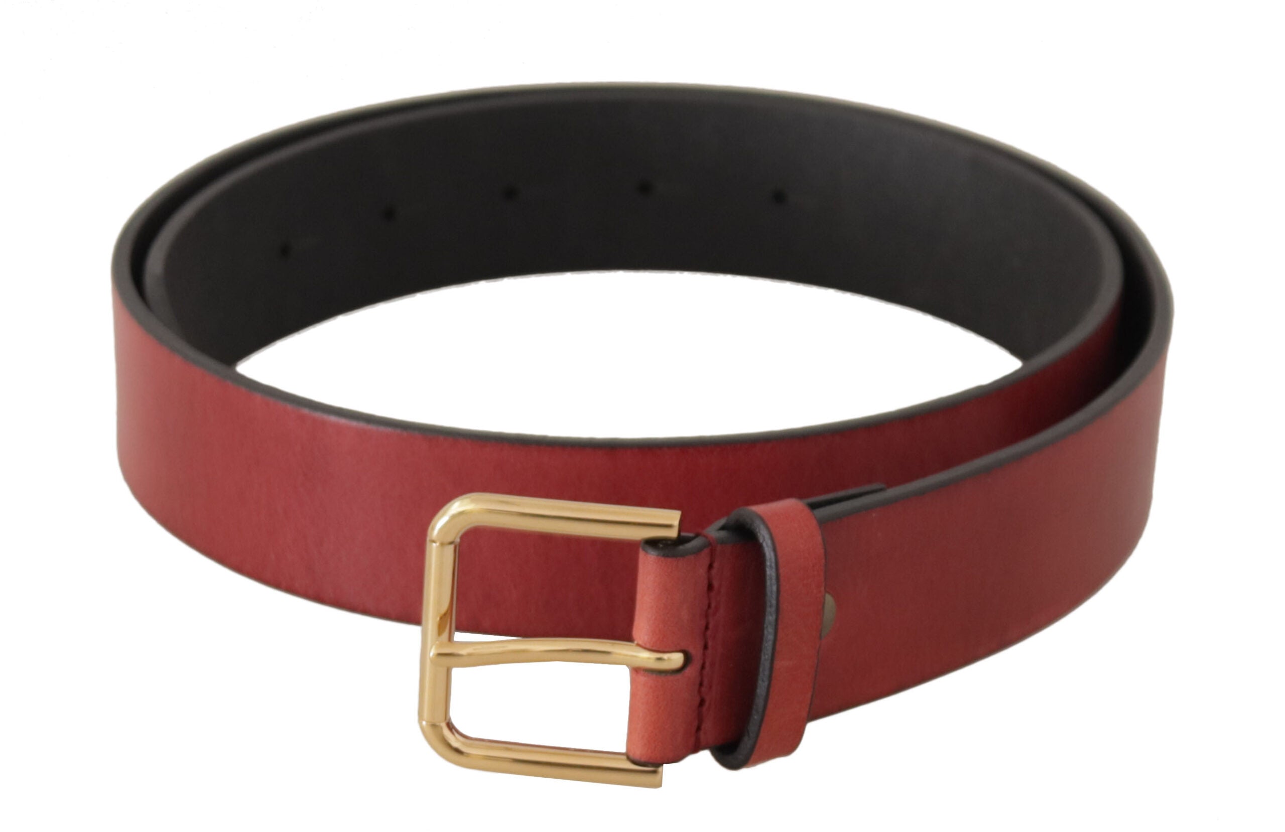Rode leren riem met gouden logo en metalen gesp