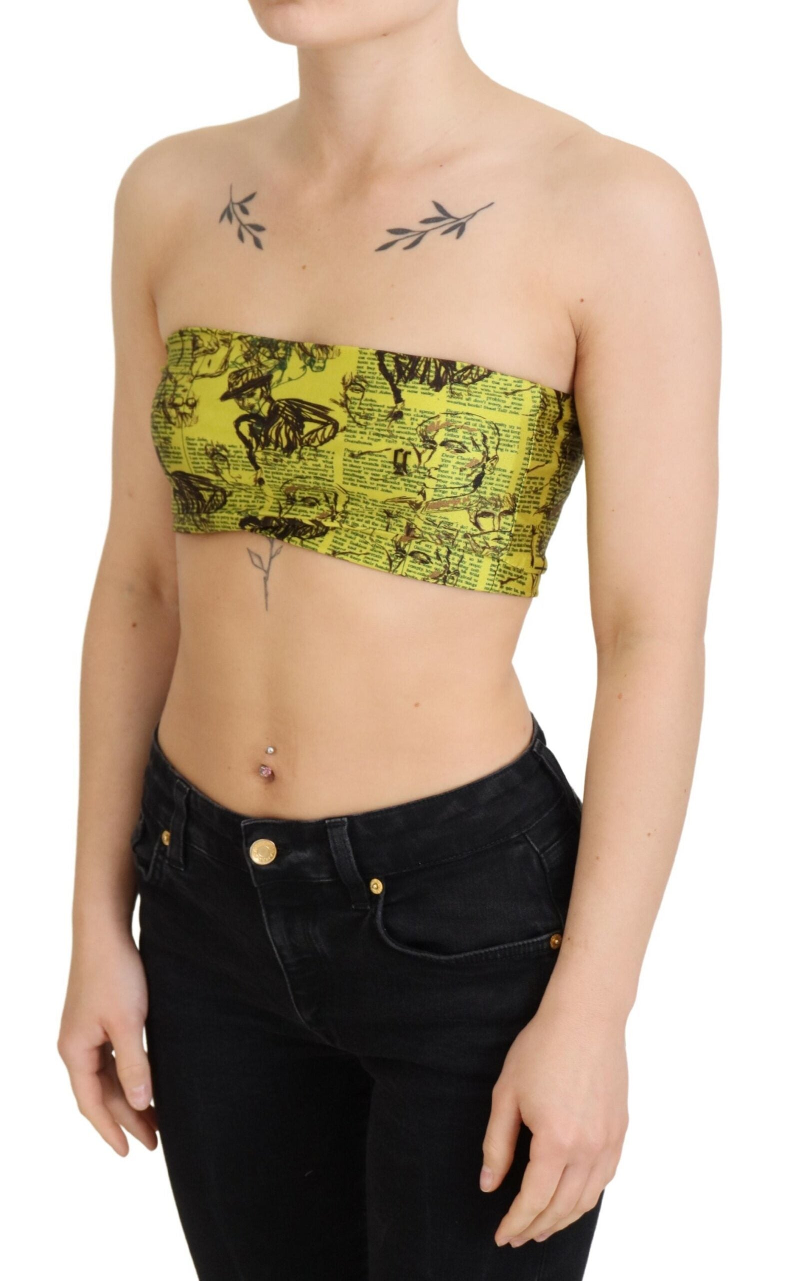 Gele cropped blouse met krantenprint