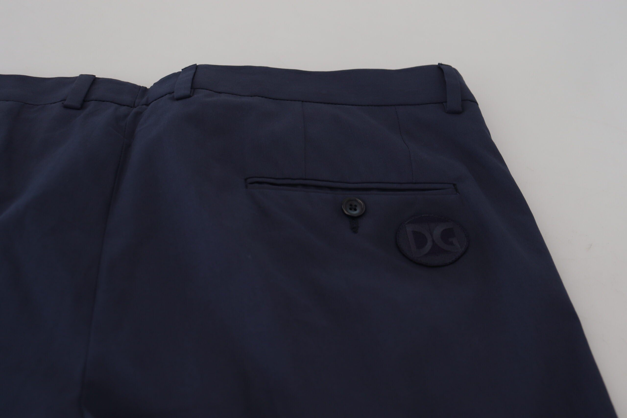 Donkerblauwe katoenen chino-broek