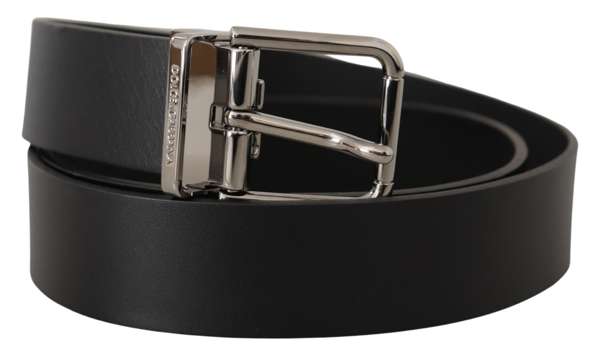 Zwarte casual kalfsleren riem met metalen gesp en logo
