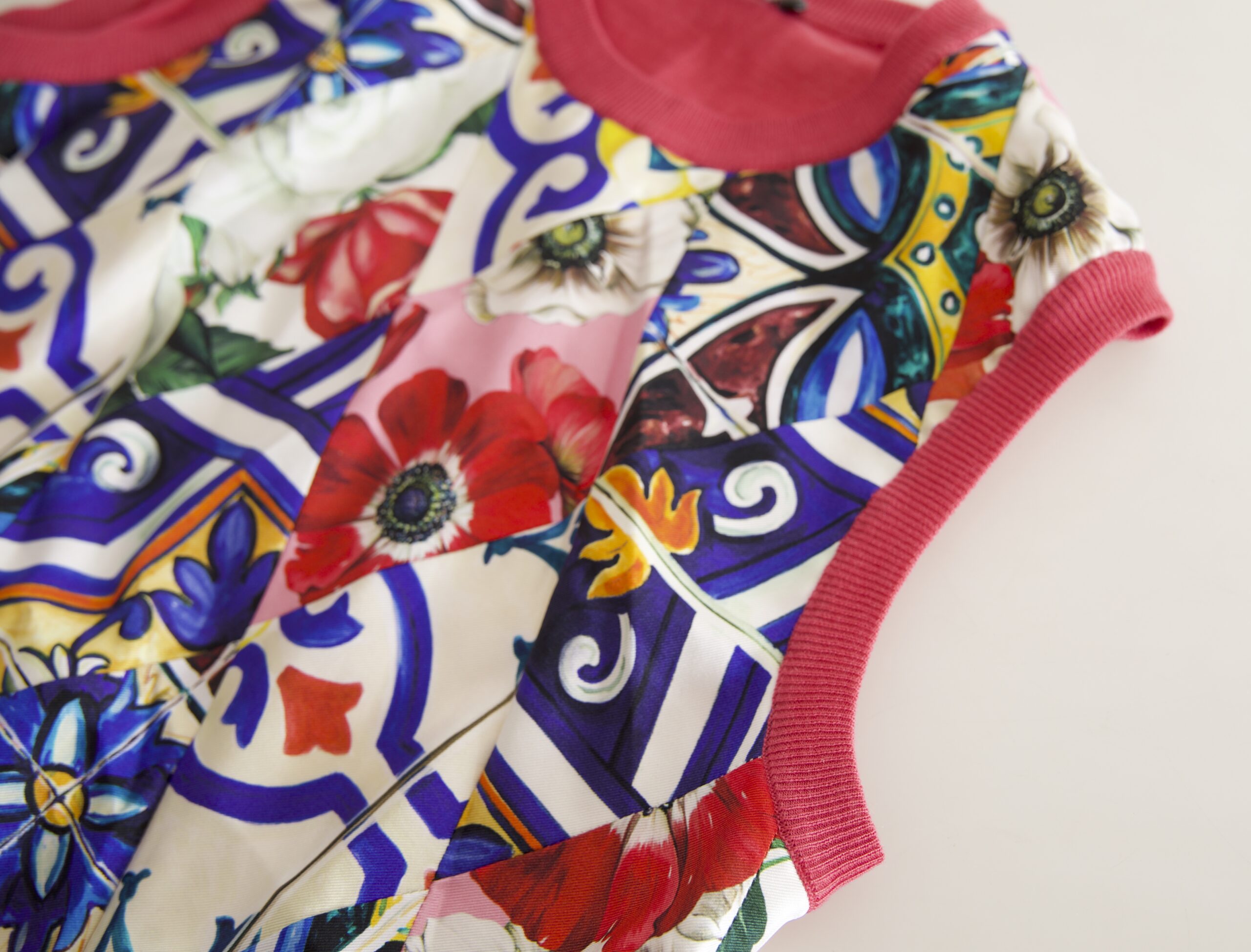 Veelkleurige Majolica Floral tanktop met ronde hals