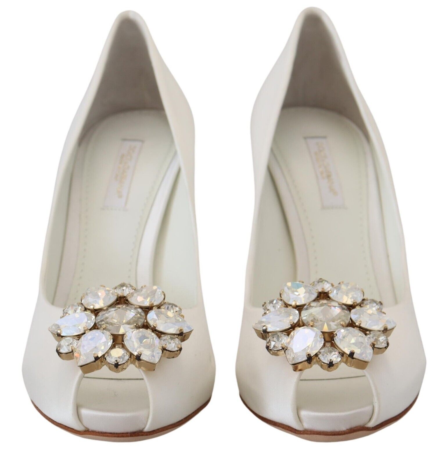 Satijnen pumps met peeptoe en witte kristallen