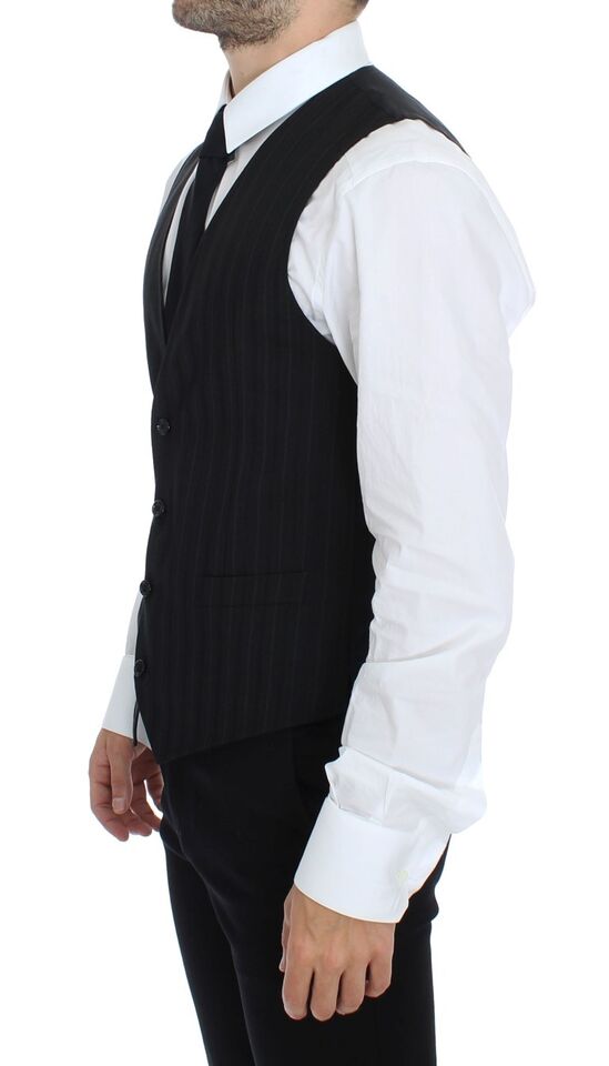 Zwarte gestreepte stretchjurk met gilet