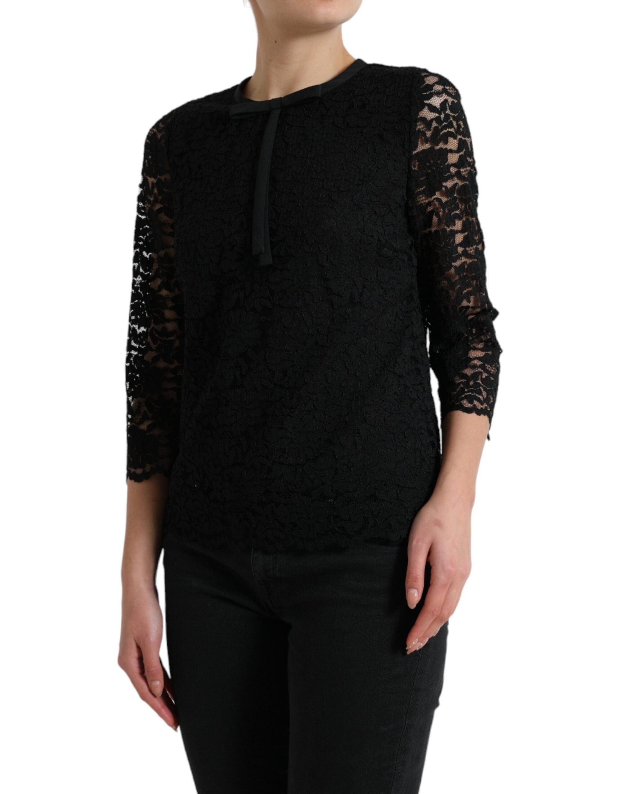 Zwarte STAFF blouse met bloemenkant en nylon top