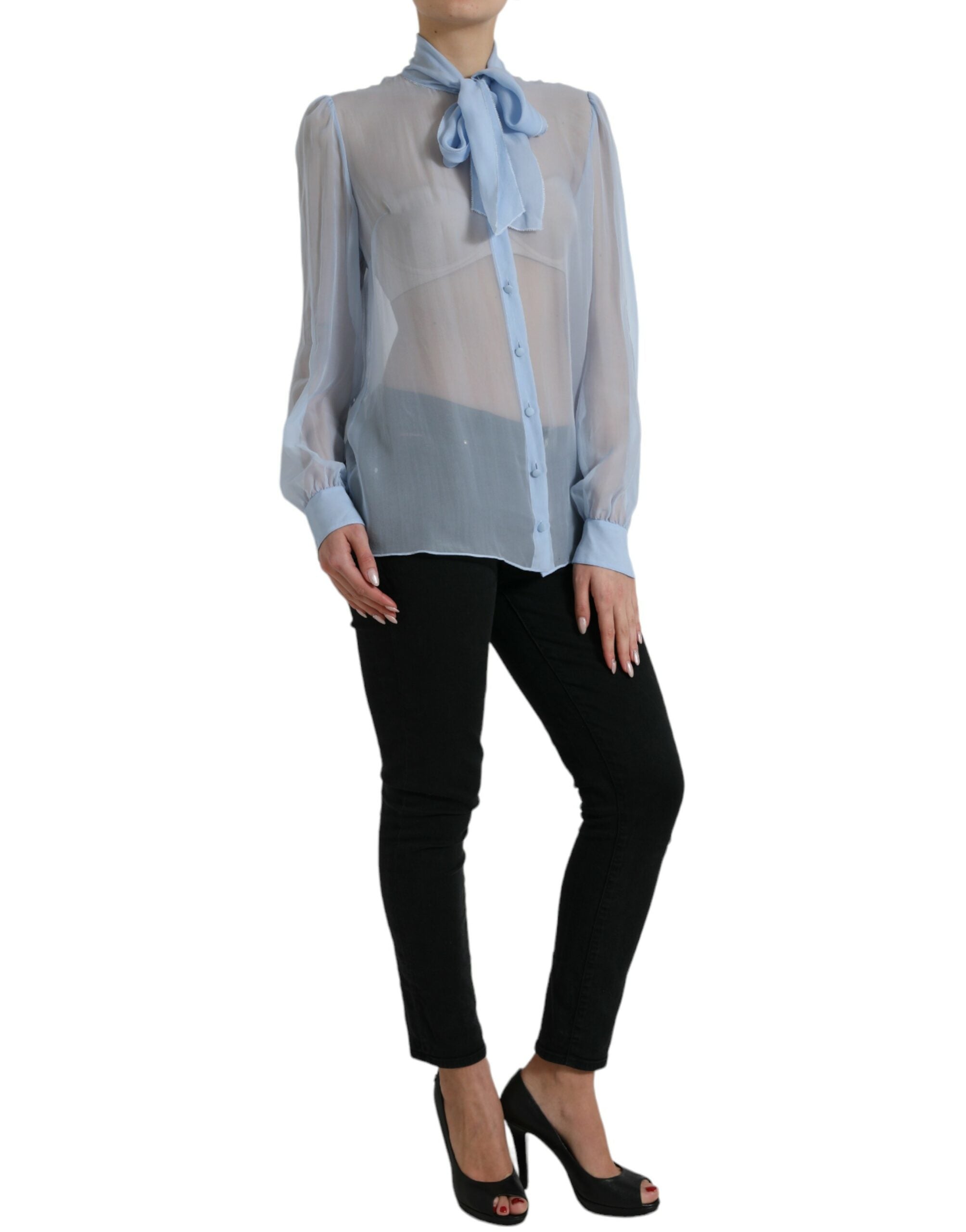 Blauwe blouse met lange mouwen en Ascot-kraag