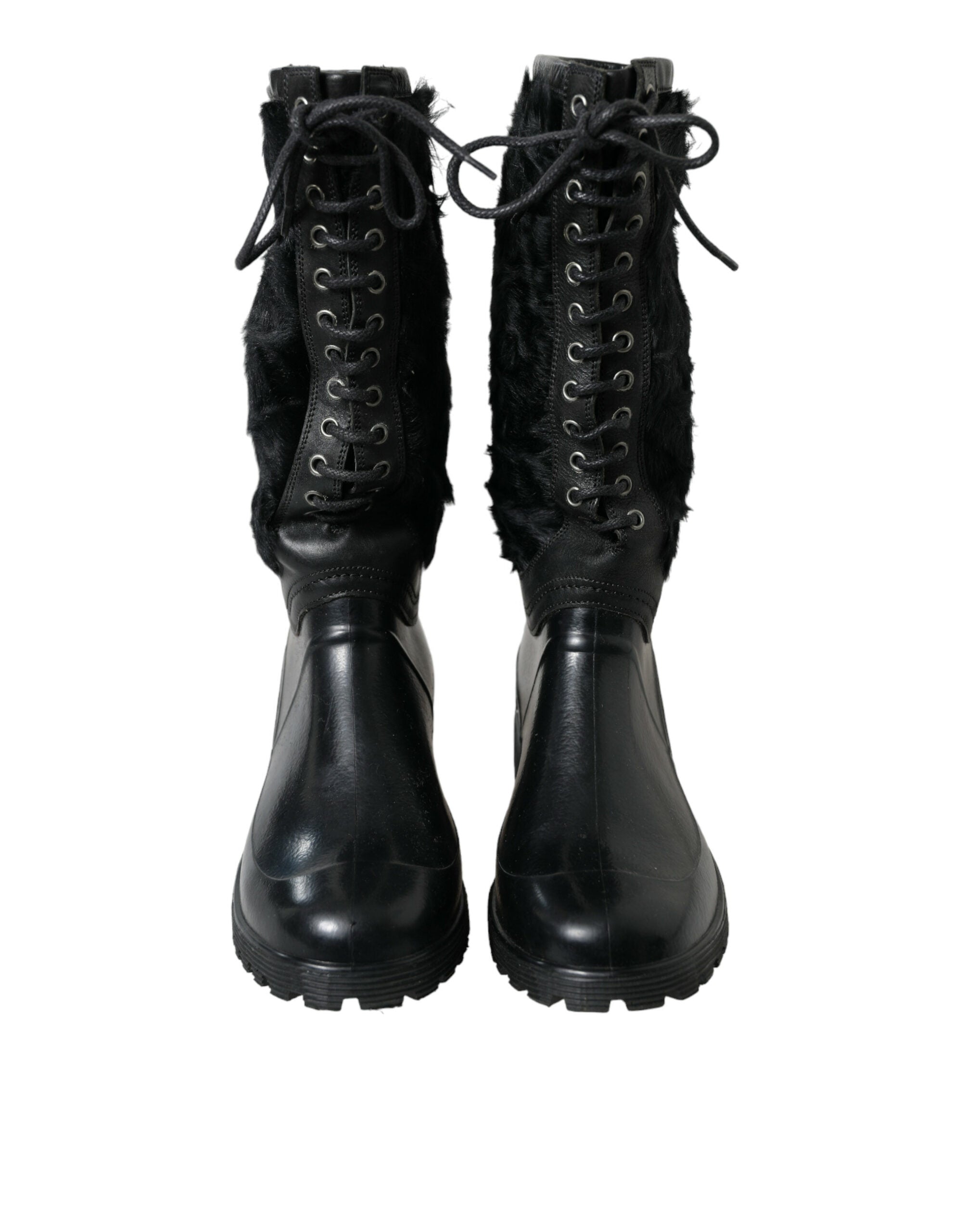 Zwarte rubberen veterschoenen met schapenvacht