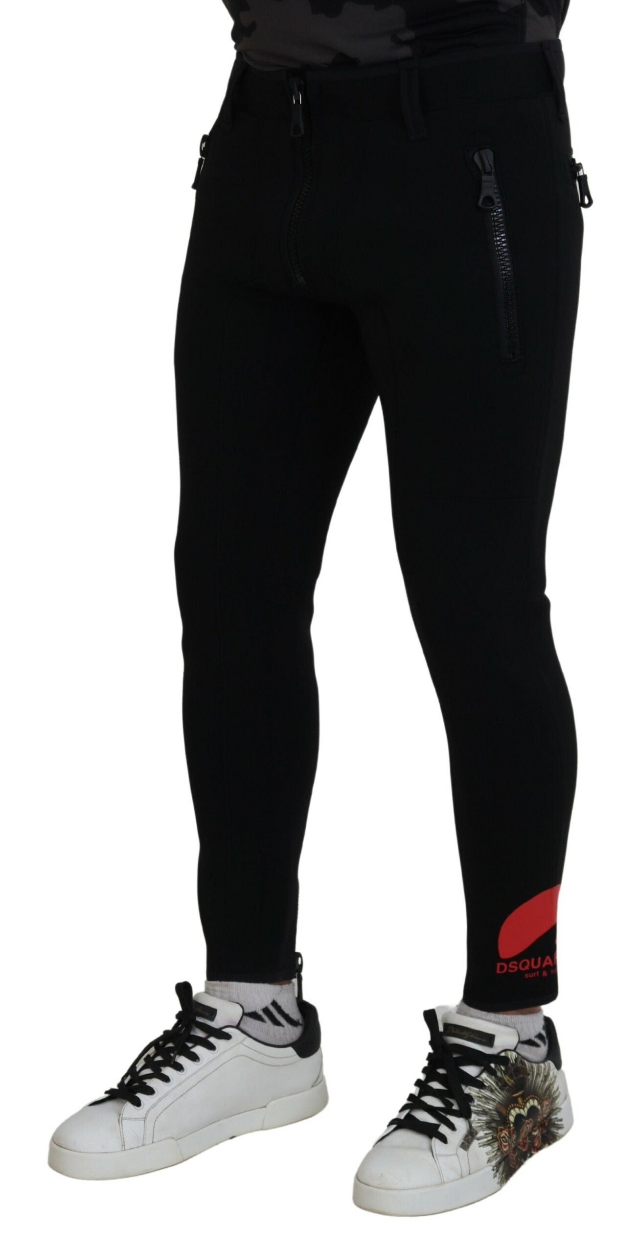 Slim fit polyamide broek met logoprint op de rug