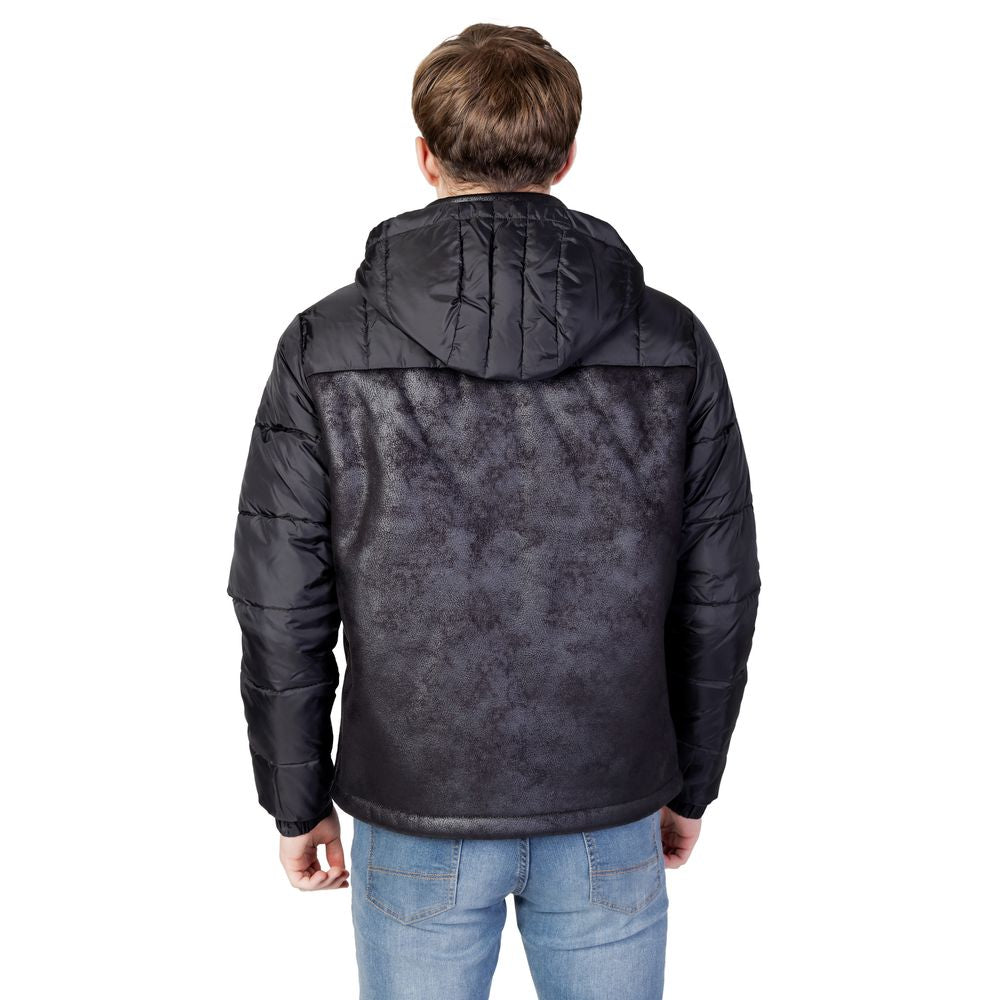 Zwarte polyester jassen en jassen