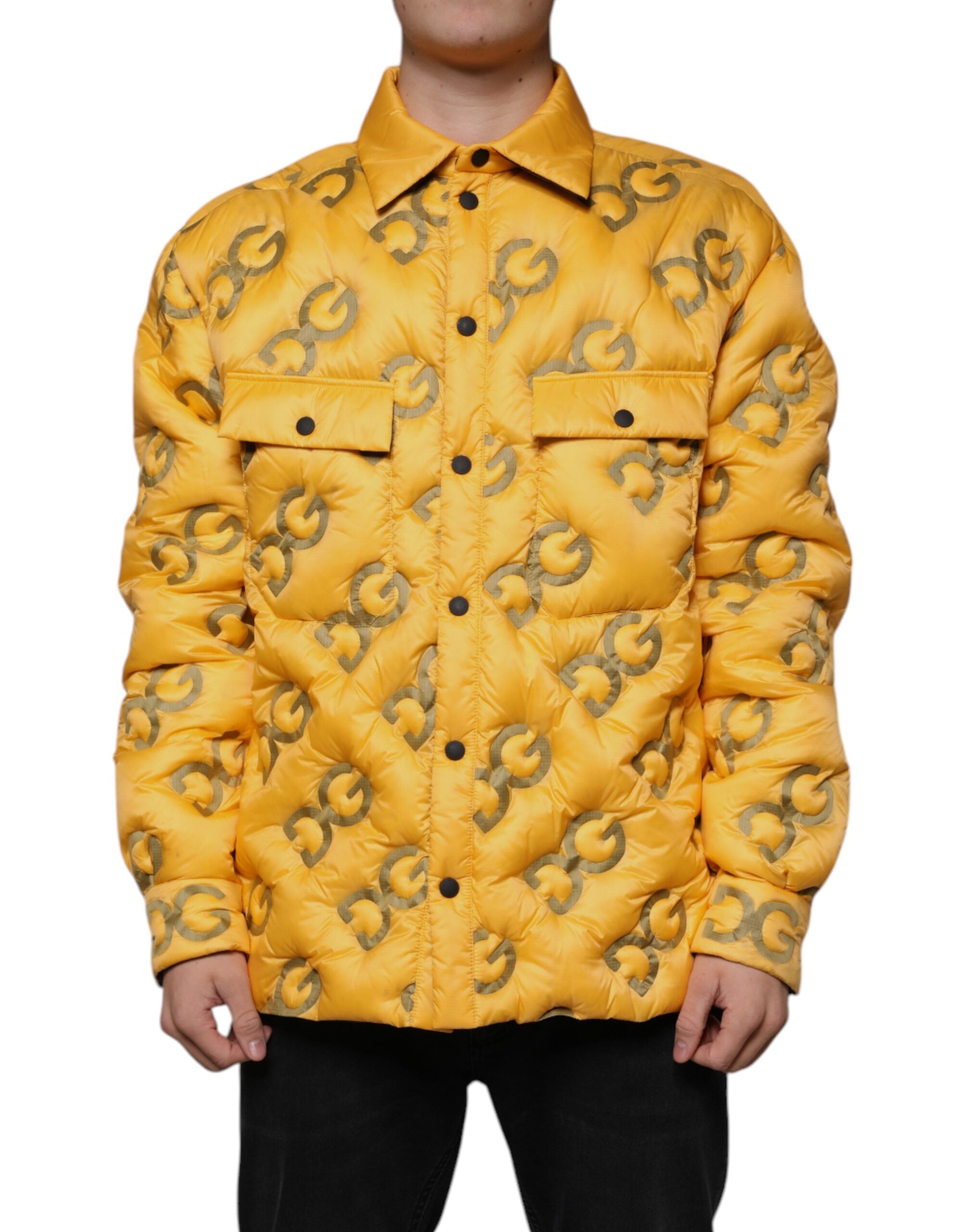 Geel gewatteerd blousonjack met logo en knopen