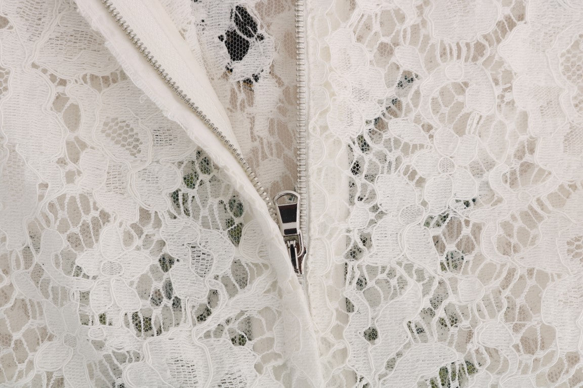 Witte blouse met kant en kristallen