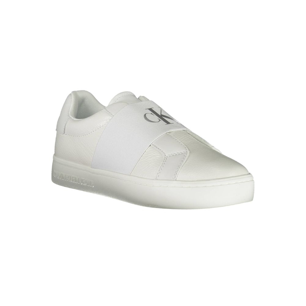 Witte leren damessneaker