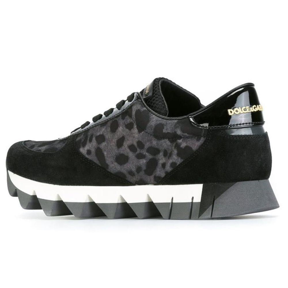 Zwarte kalfsleren sneaker
